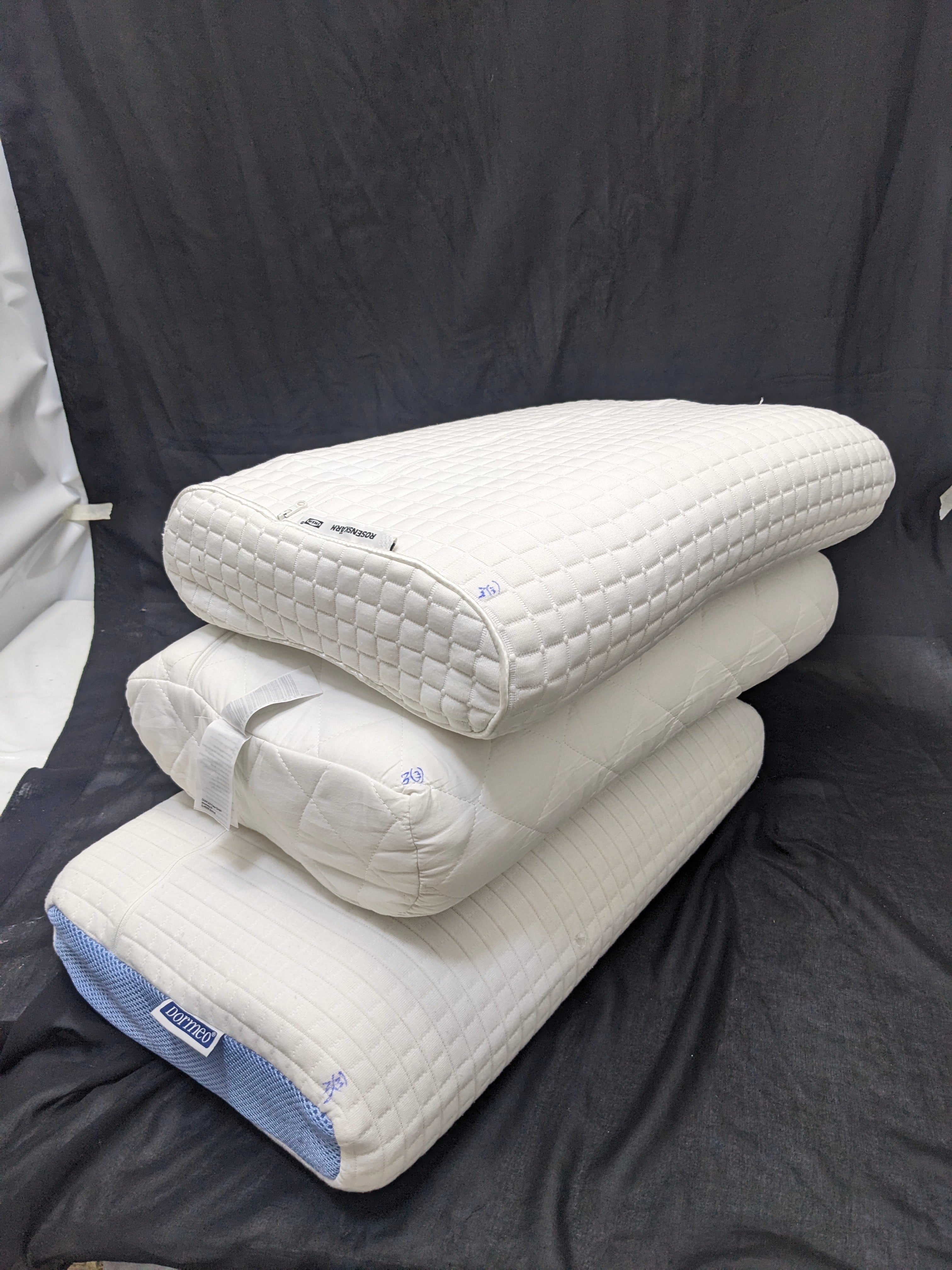 Pack of 03 Ultimate Comfort Memory Foam Pillow P9(9)