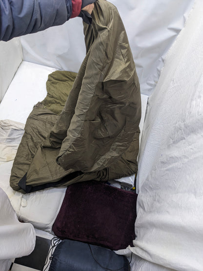 Uk lot sleeping bag sb 147
