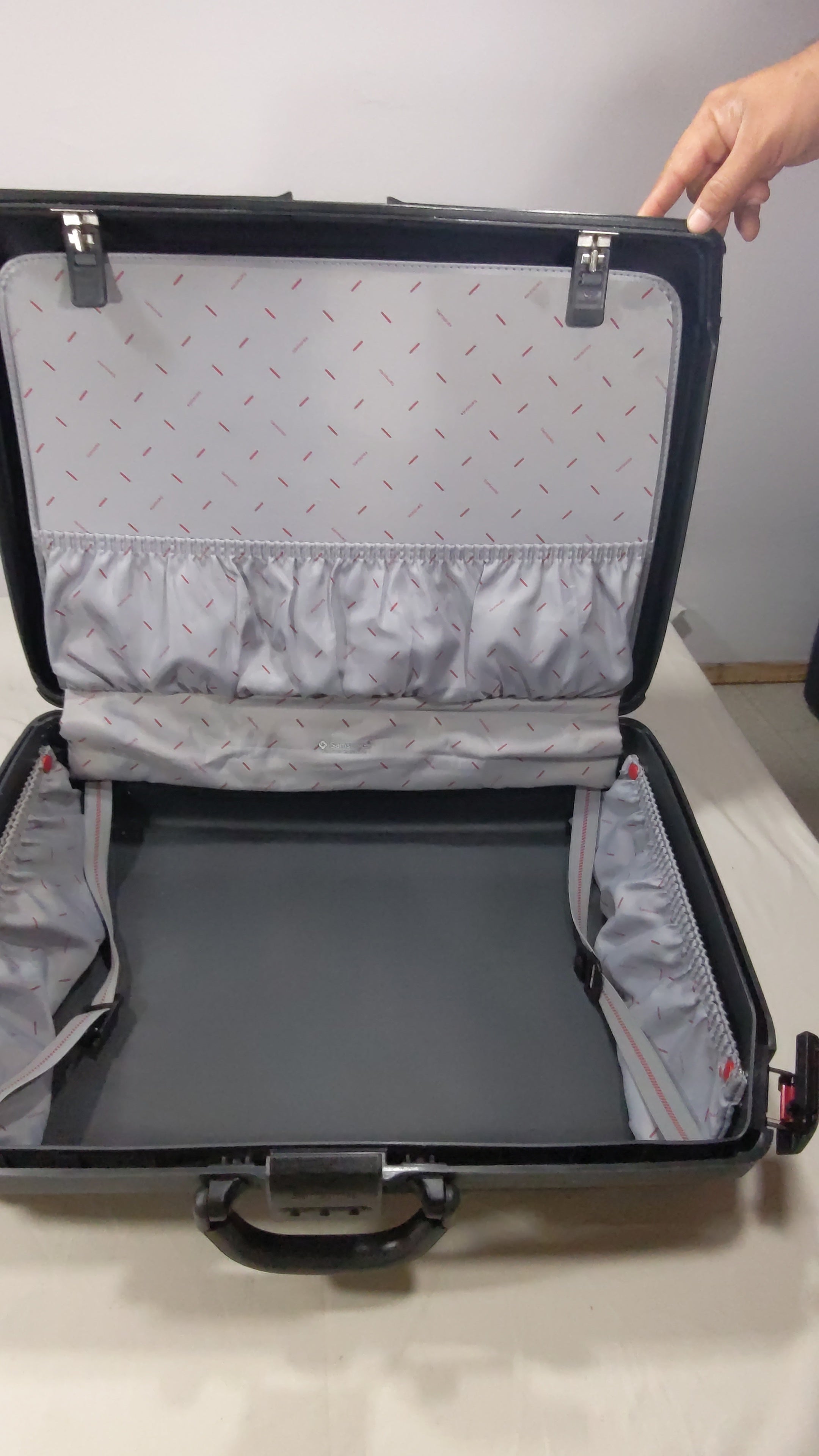 Samsonite preloved UK made briefcase bag Ab3