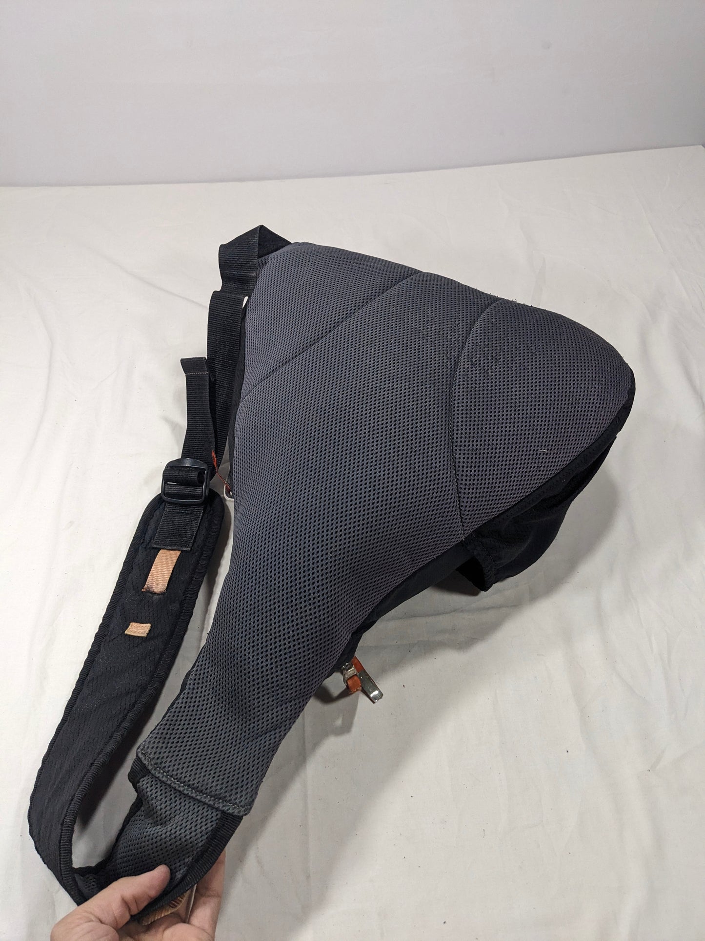 Sling bag  U15