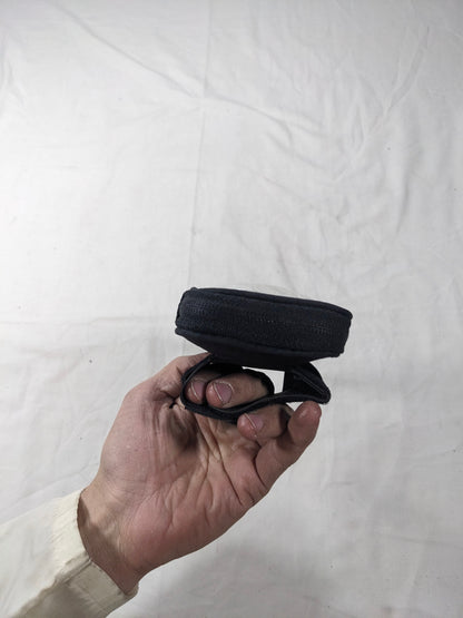 Wrist mobile belt/pouch U15
