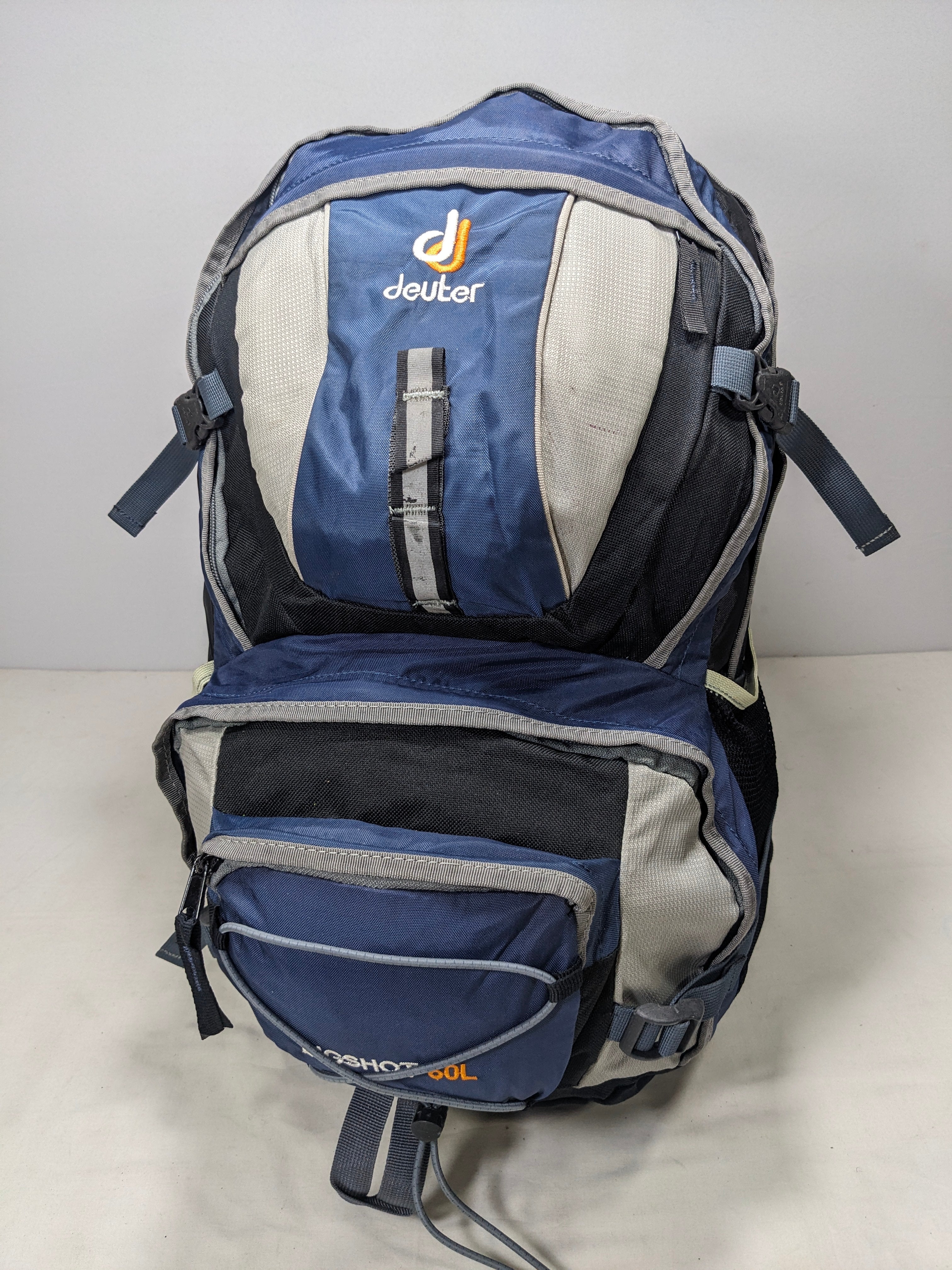 Japan stock 60L hiking tourist backpack