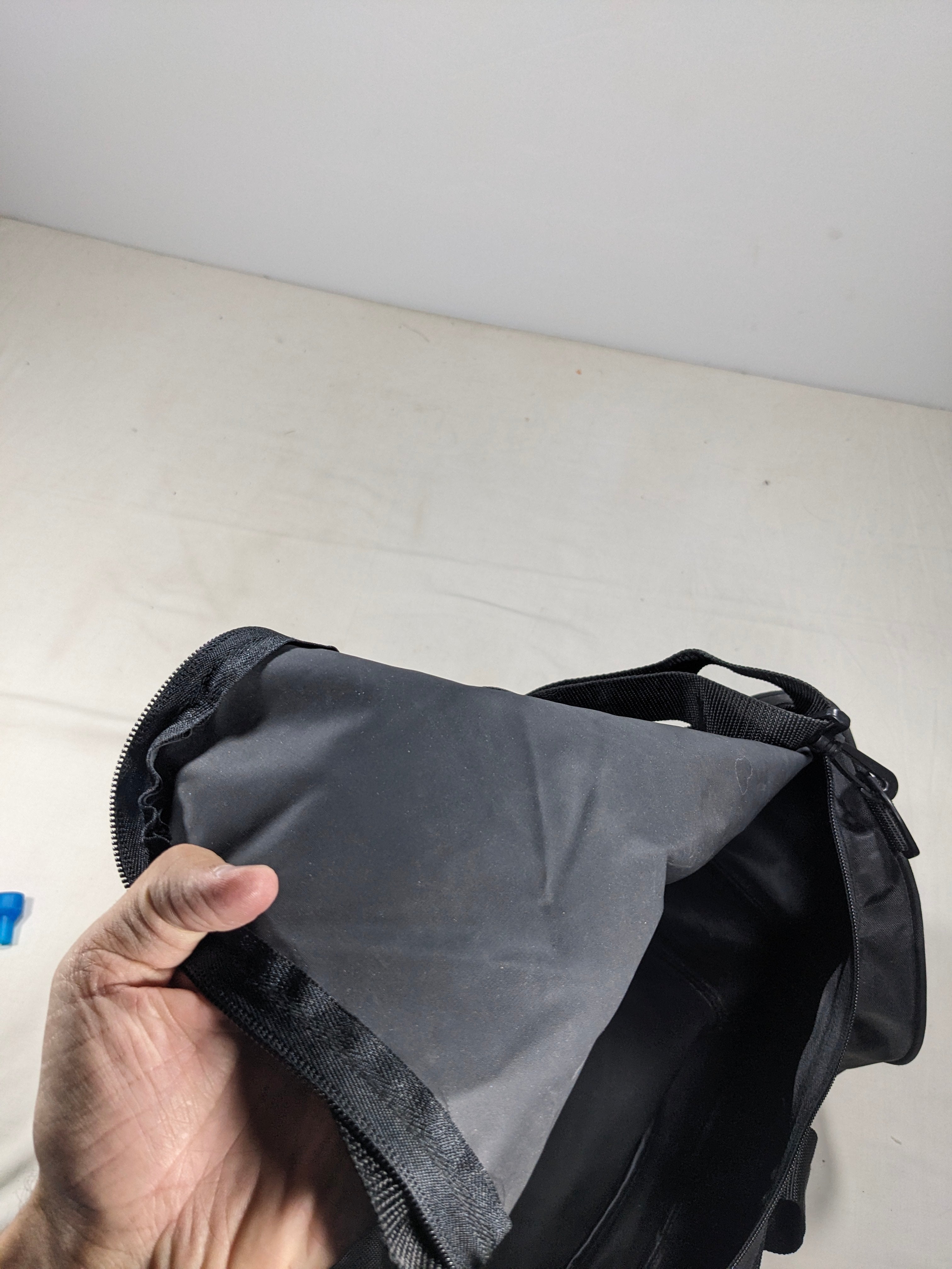 FITNESS brand new bag with shoes portion