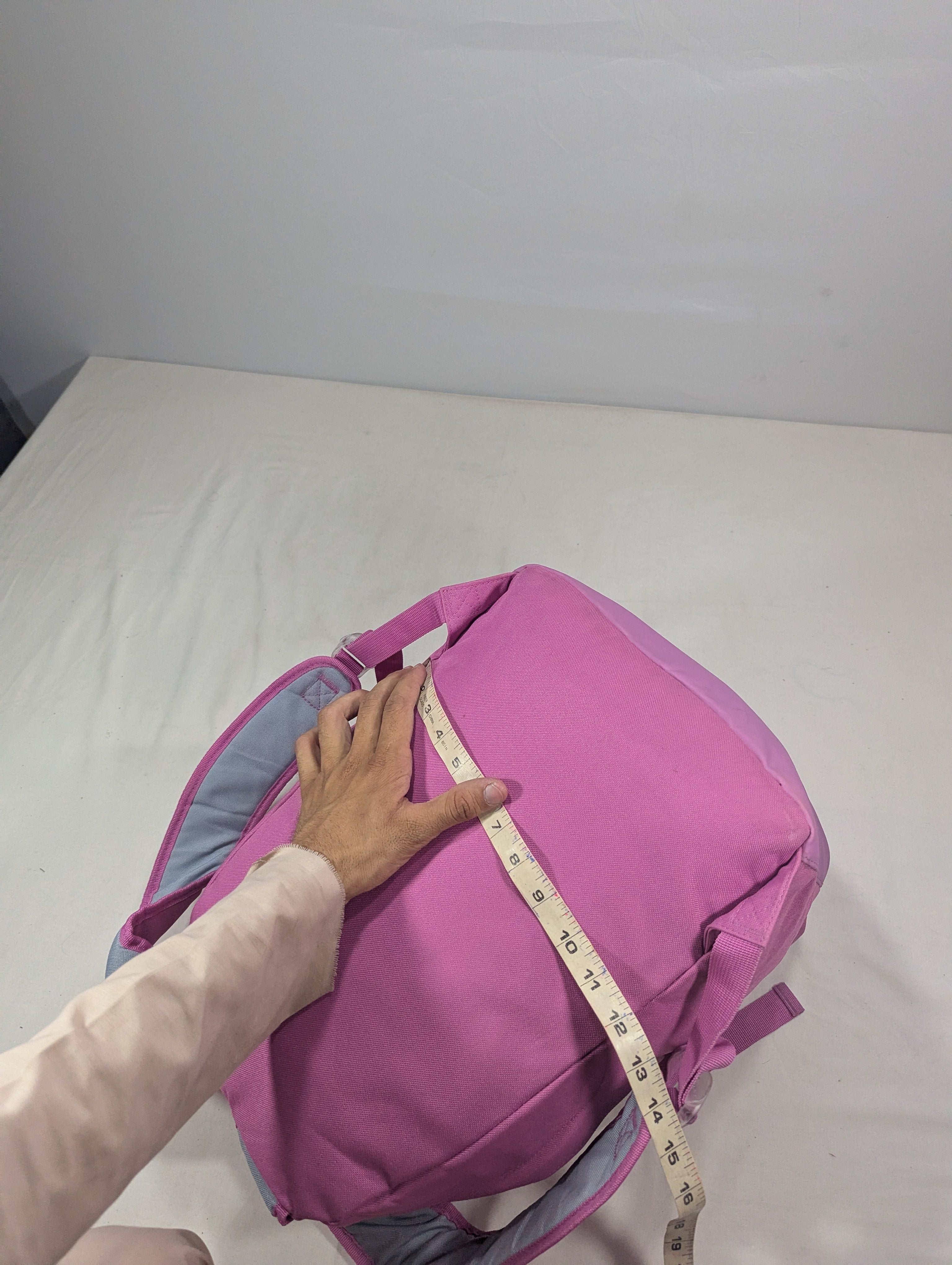 Adidas preloved backpack U25