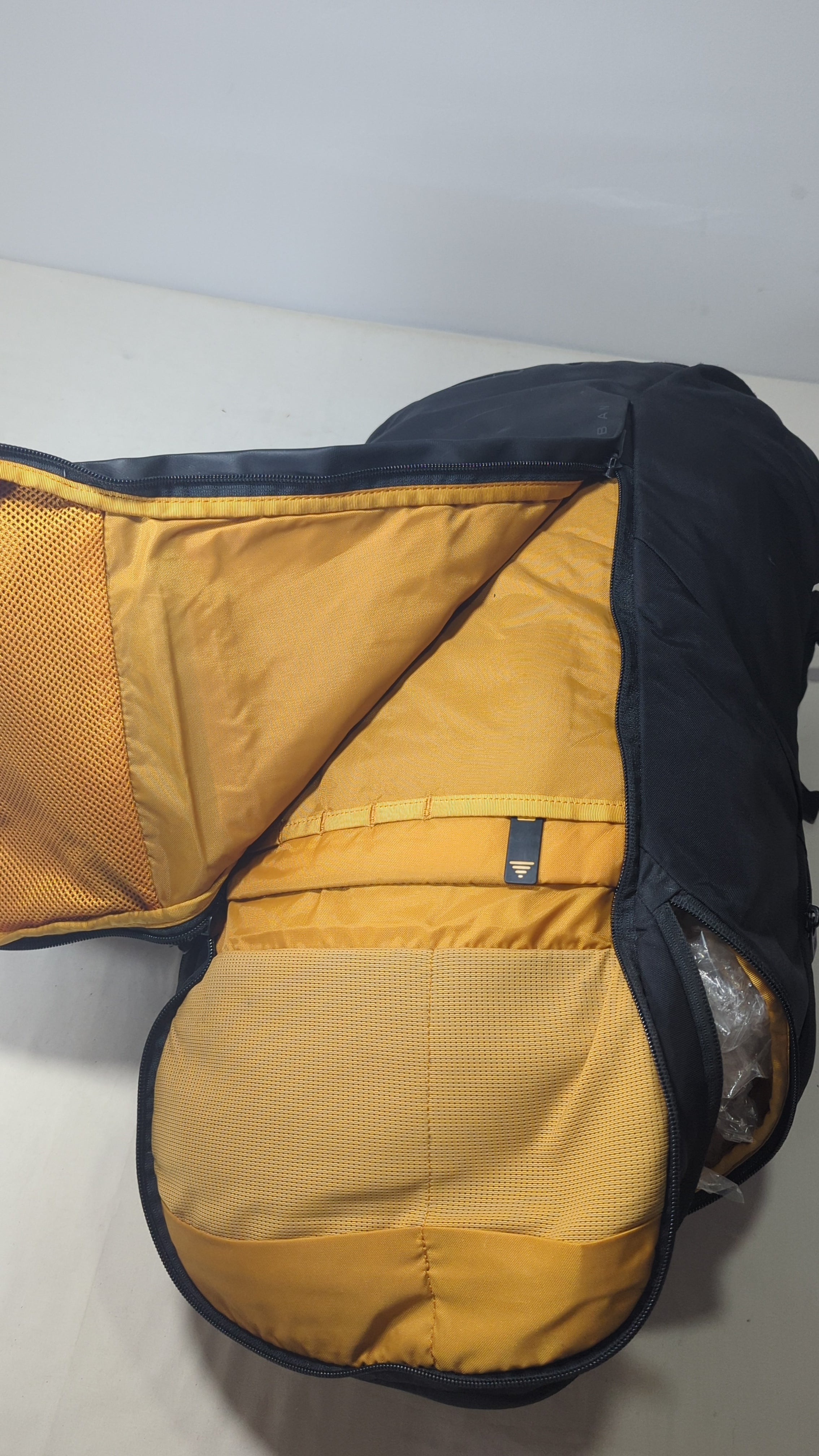 100% authentic north face slim stylish backpack Ab3