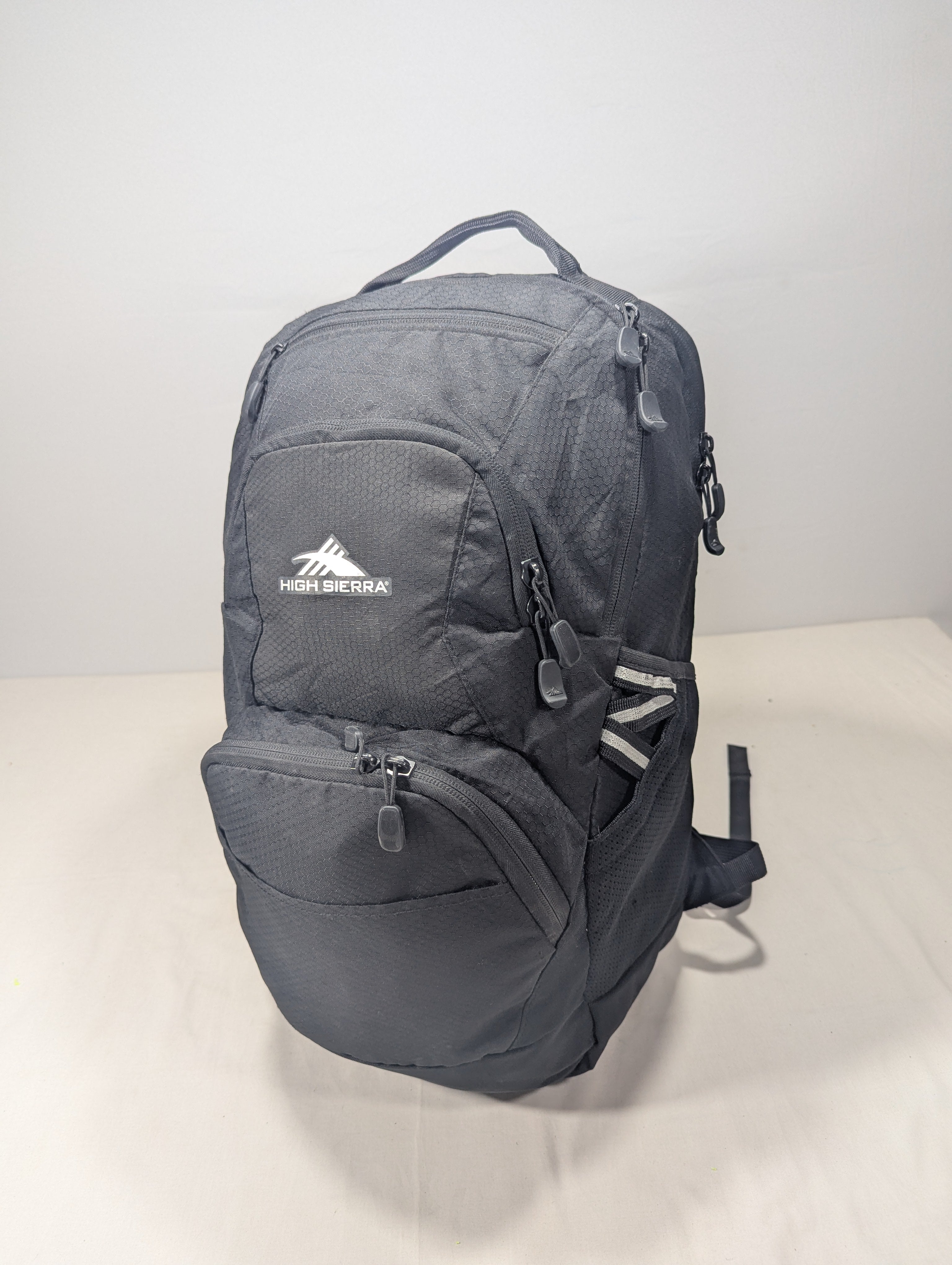 High sierra life time guaranteed backpack Ab3