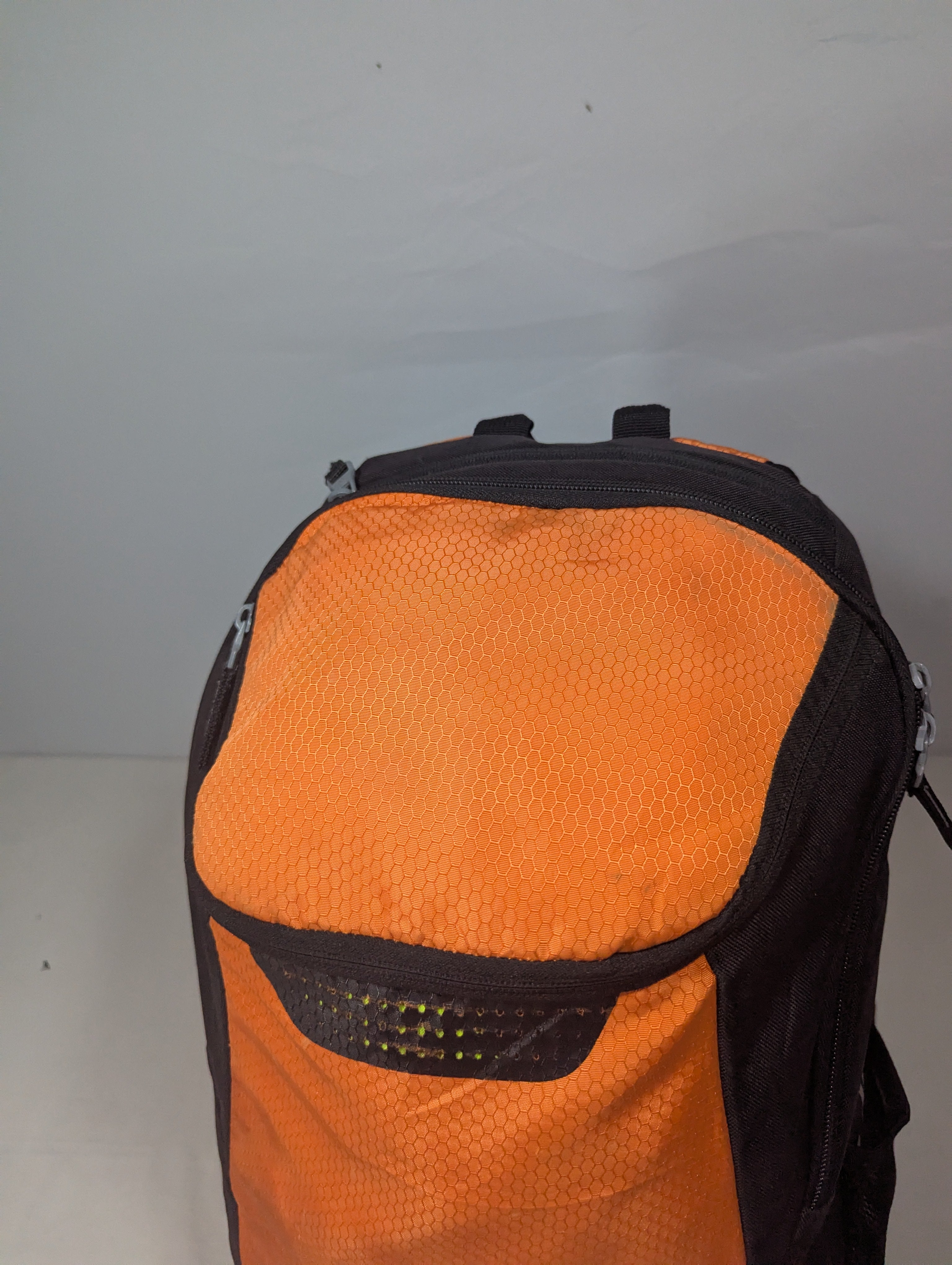 Adidas preloved authentic backpack  U3