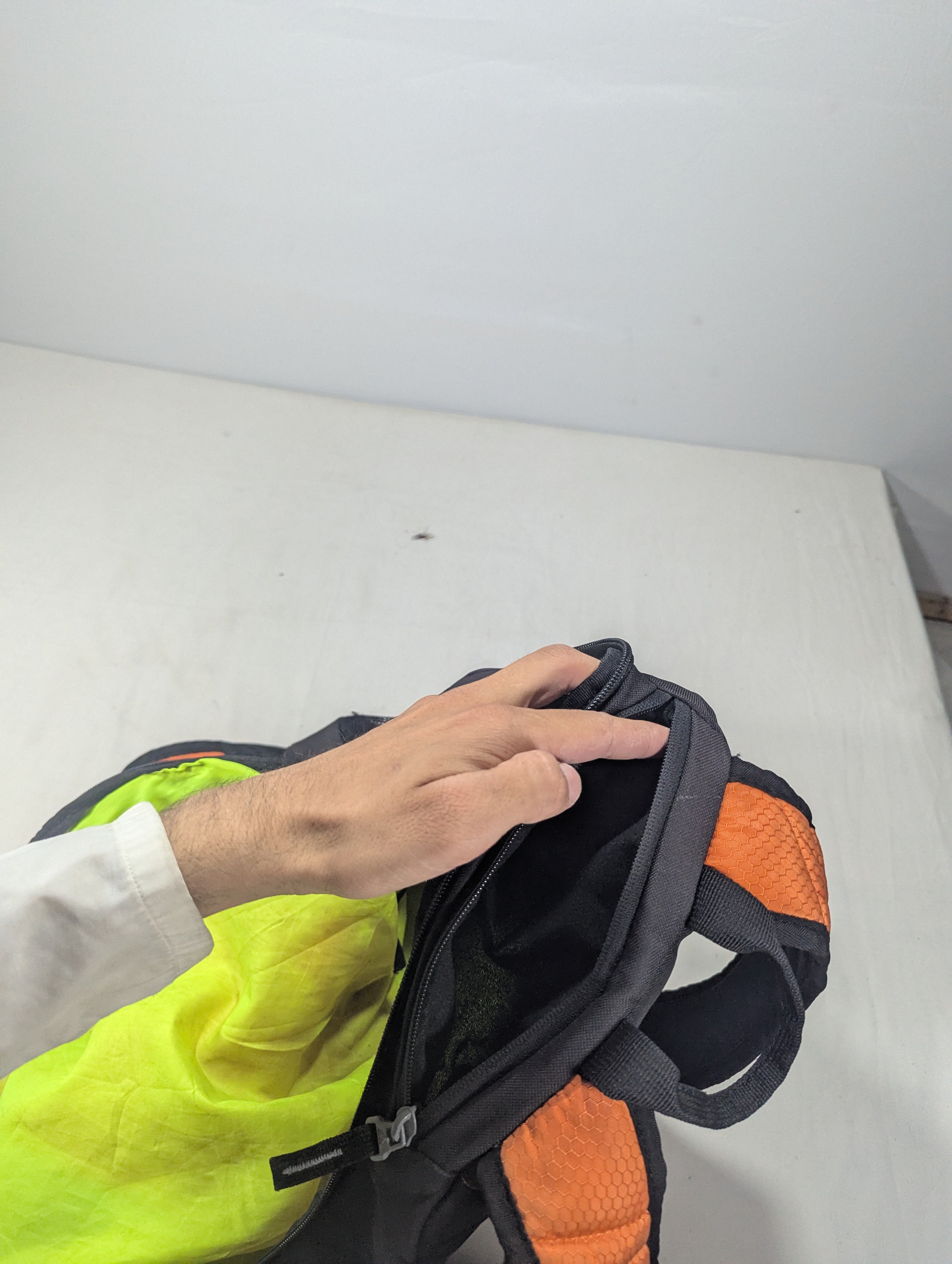 Adidas preloved authentic backpack  U3