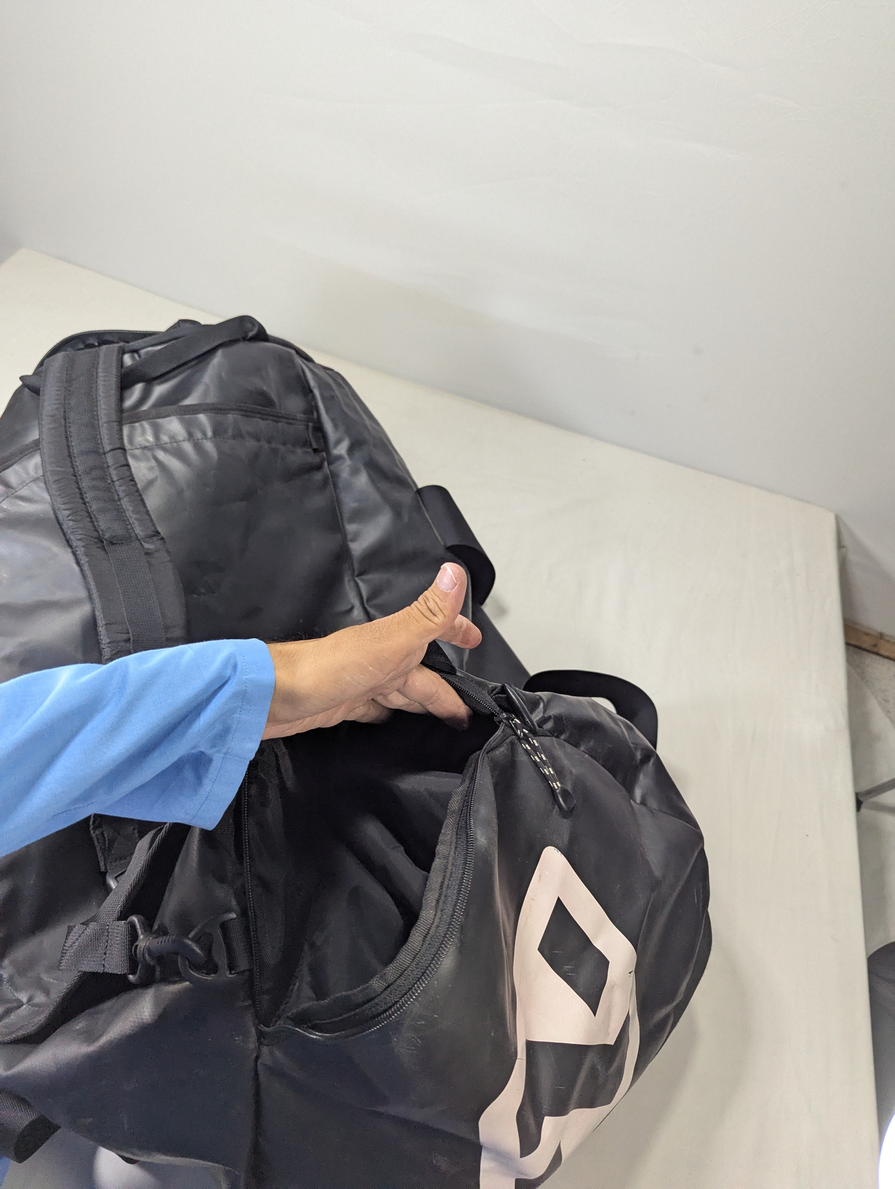 2 in 1 backpack and Bag  in black color Ab3