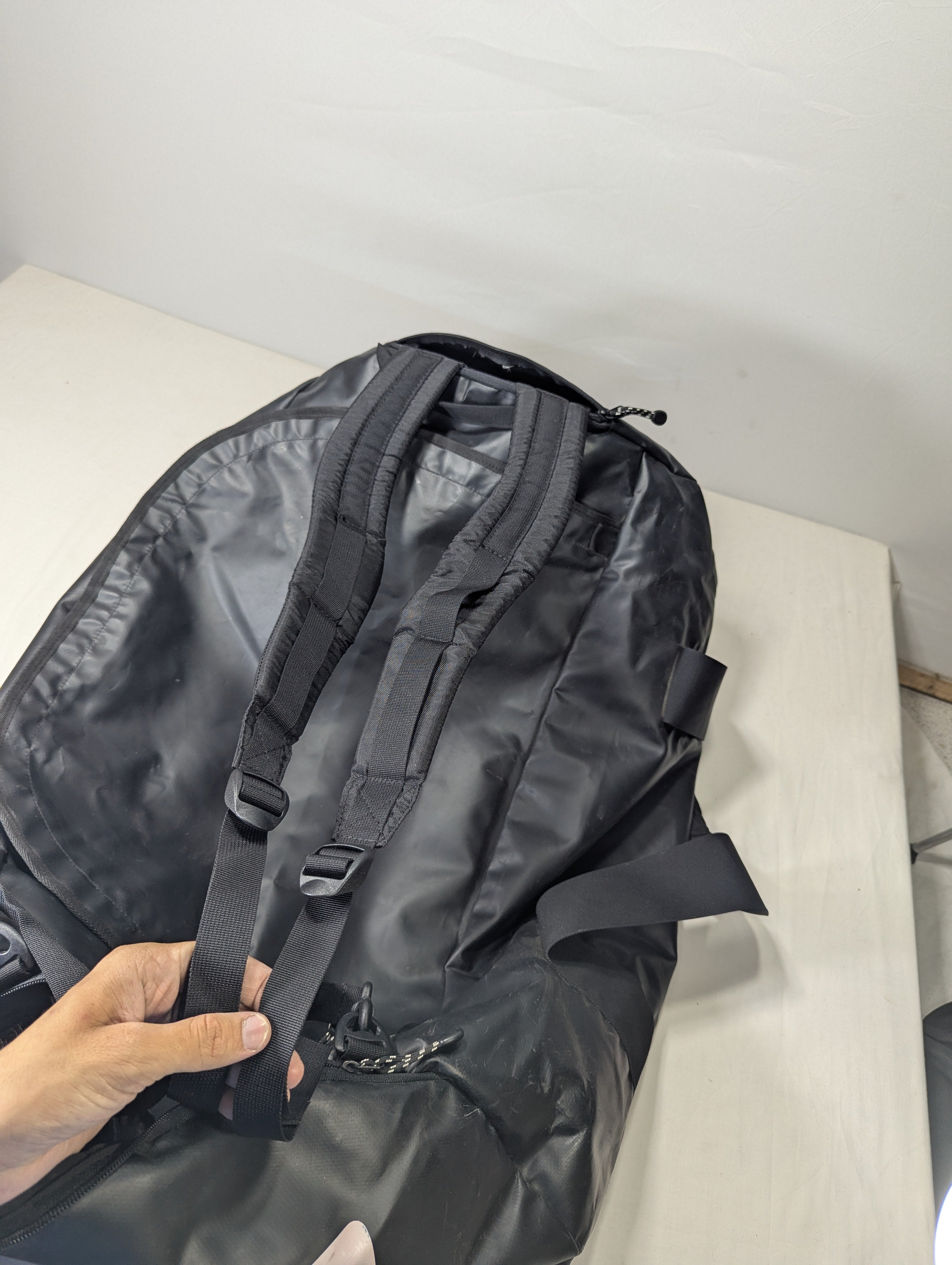 2 in 1 backpack and Bag  in black color Ab3