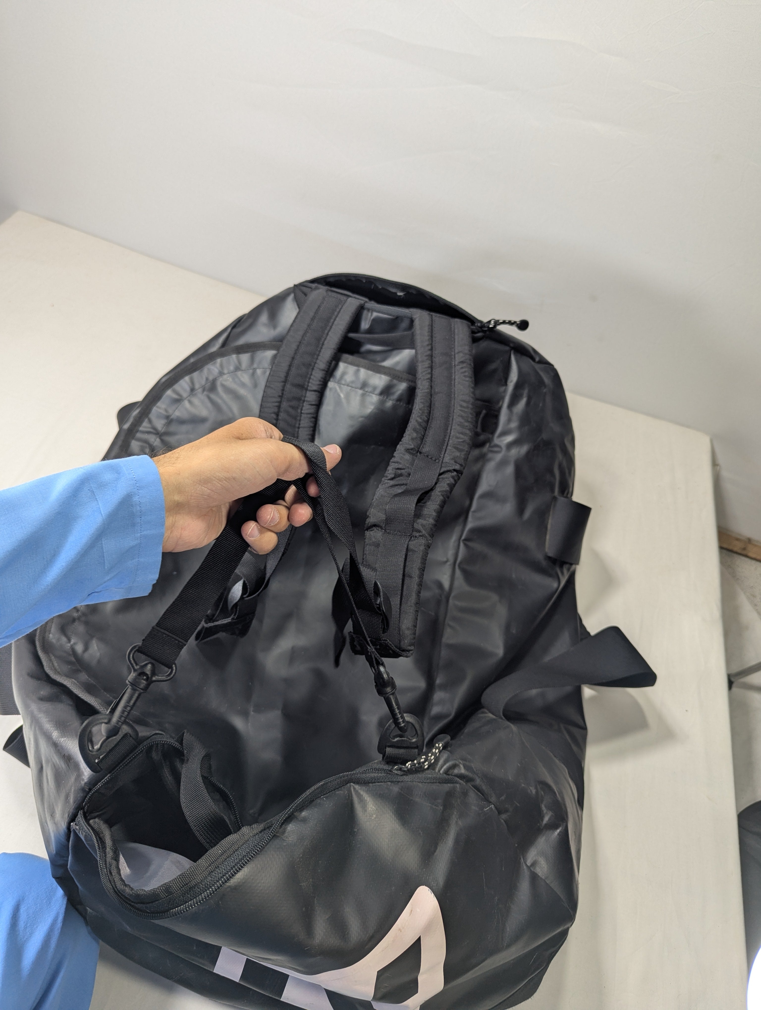 2 in 1 backpack and Bag  in black color Ab3