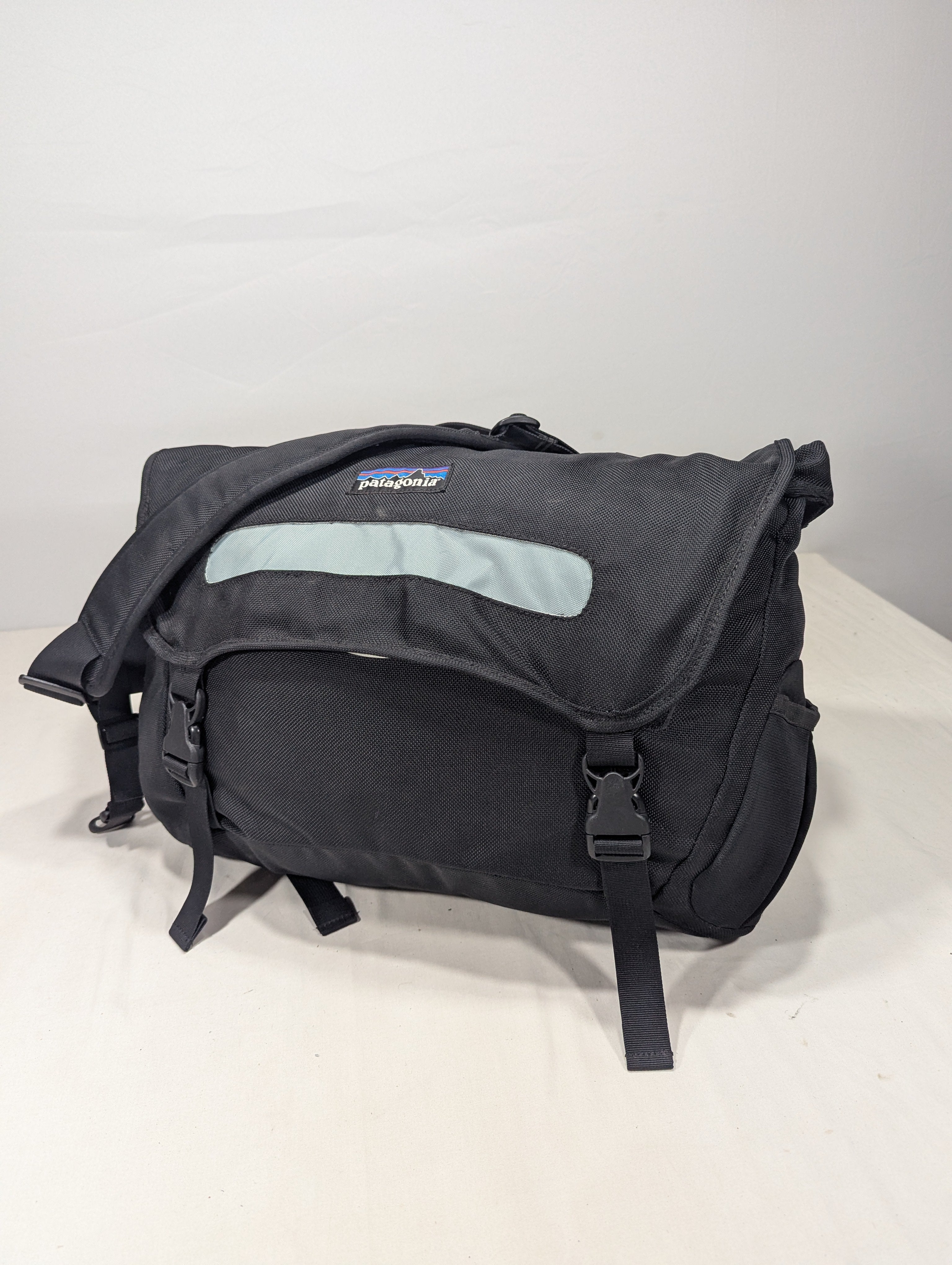 Patagonia authentic Vietnam cross body bag, shoulder bag Ab3