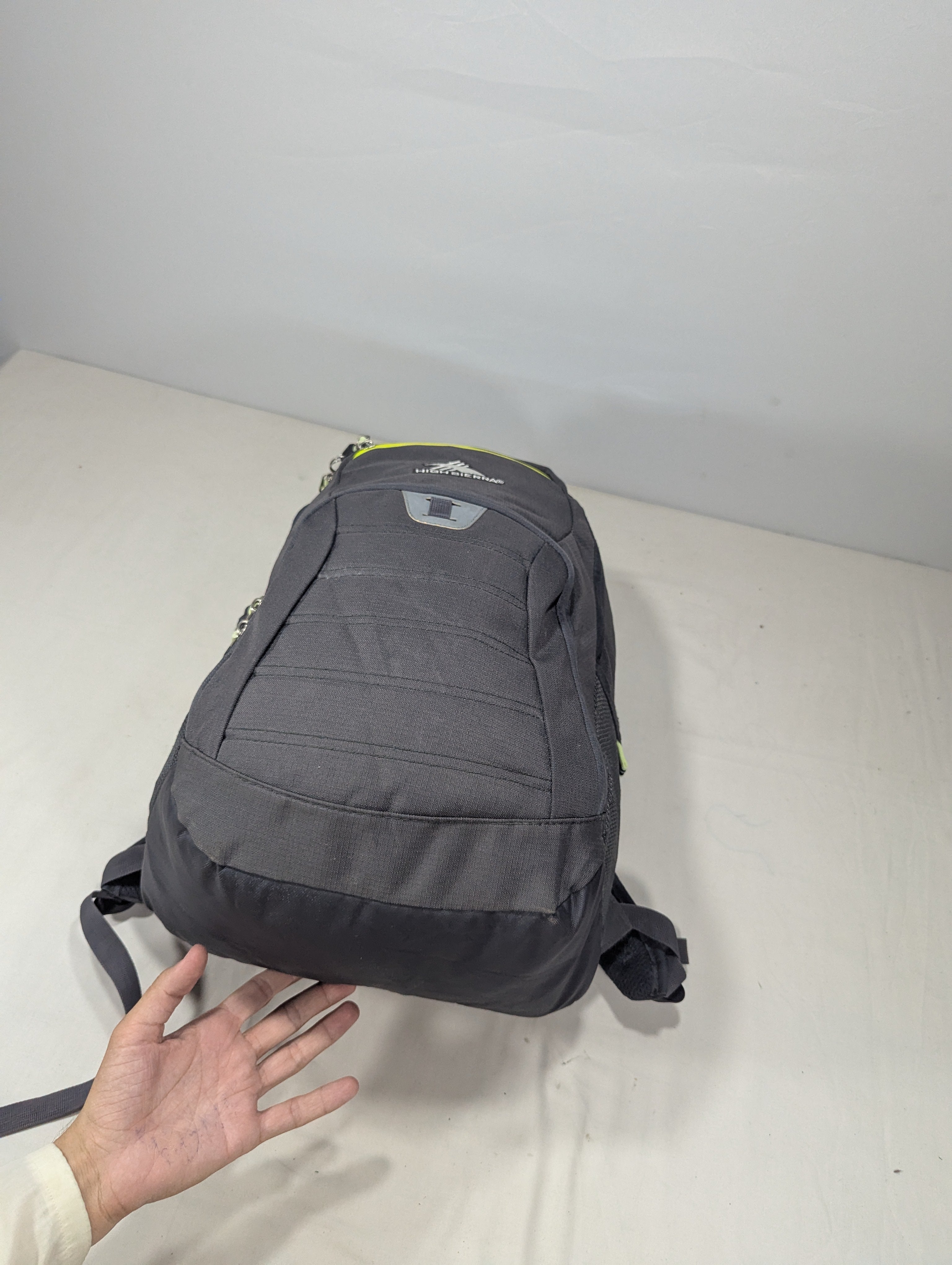 High sierra imported lot backpack Ab3