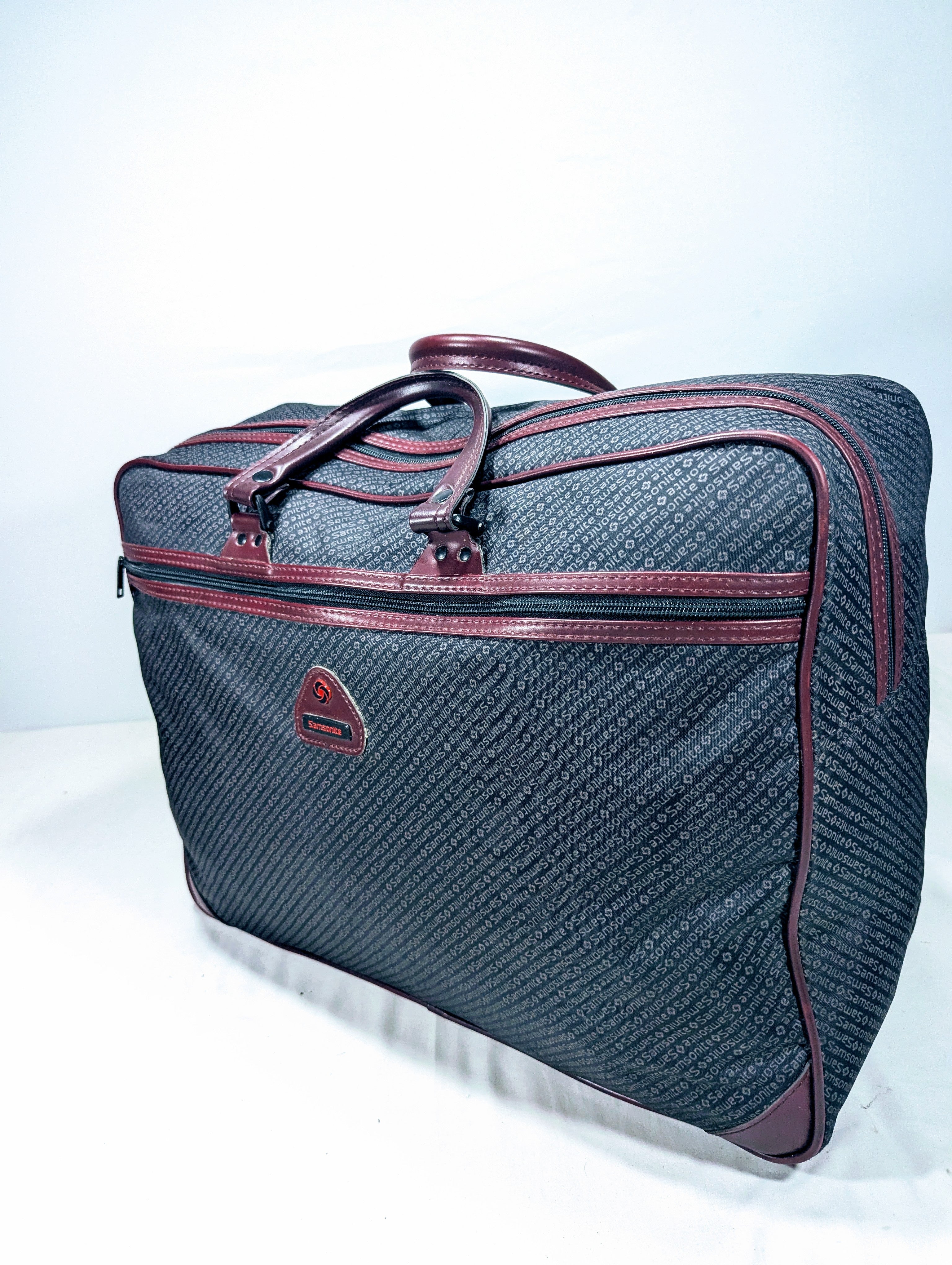 Samsonite travelling bag, briefcase type bag Ab3