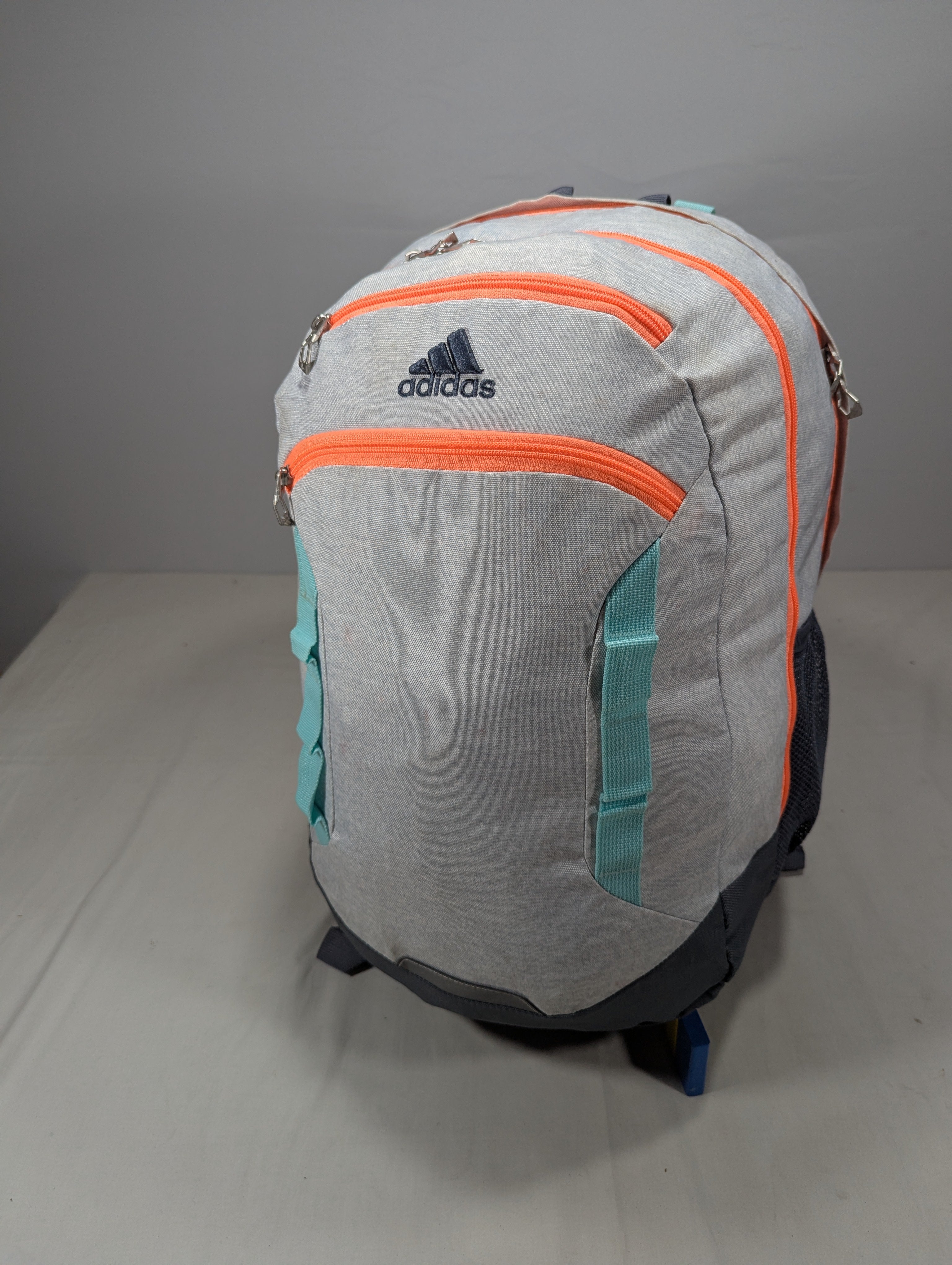 Authentic adidas backpack for Large no of books Ab3