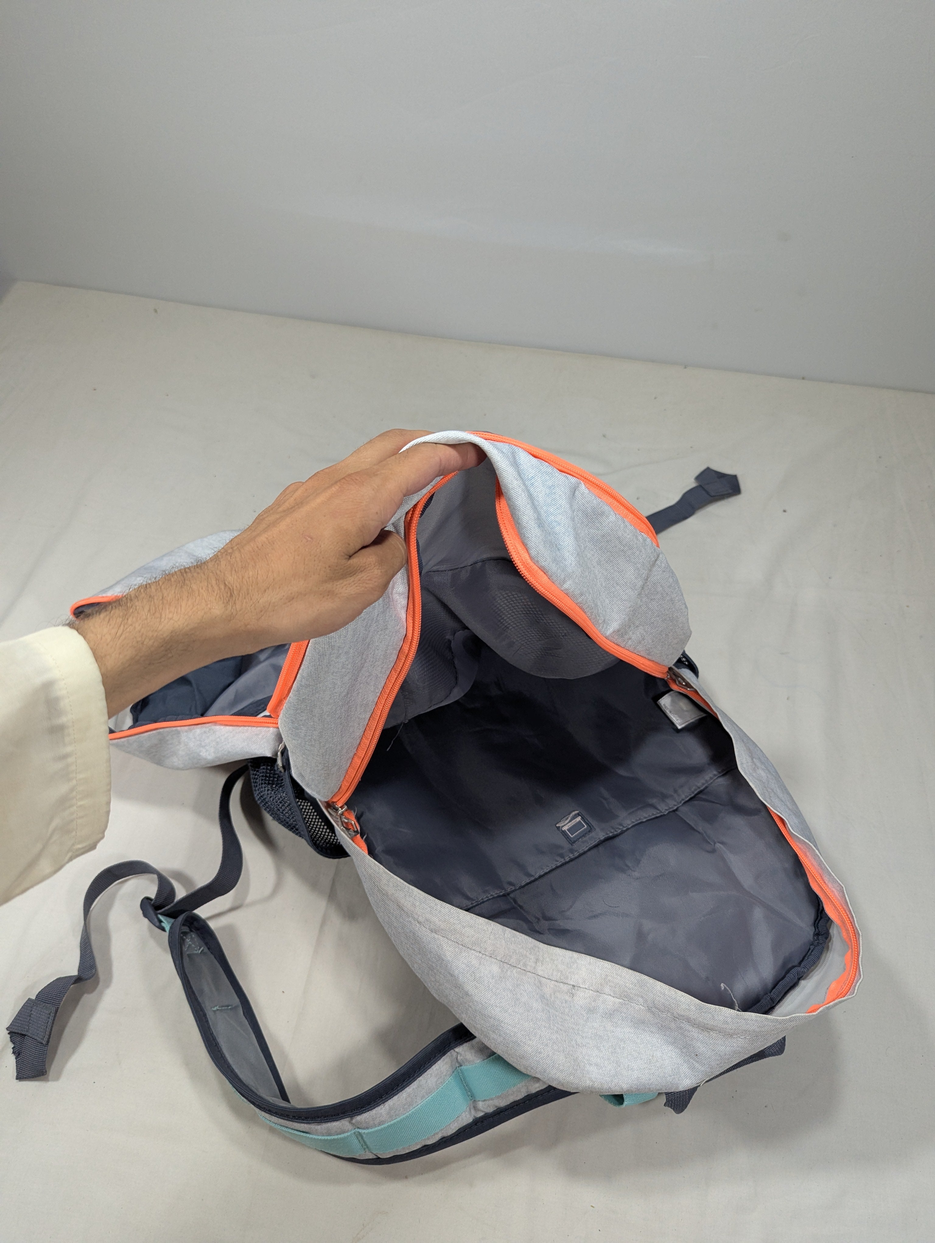 Authentic adidas backpack for Large no of books Ab3