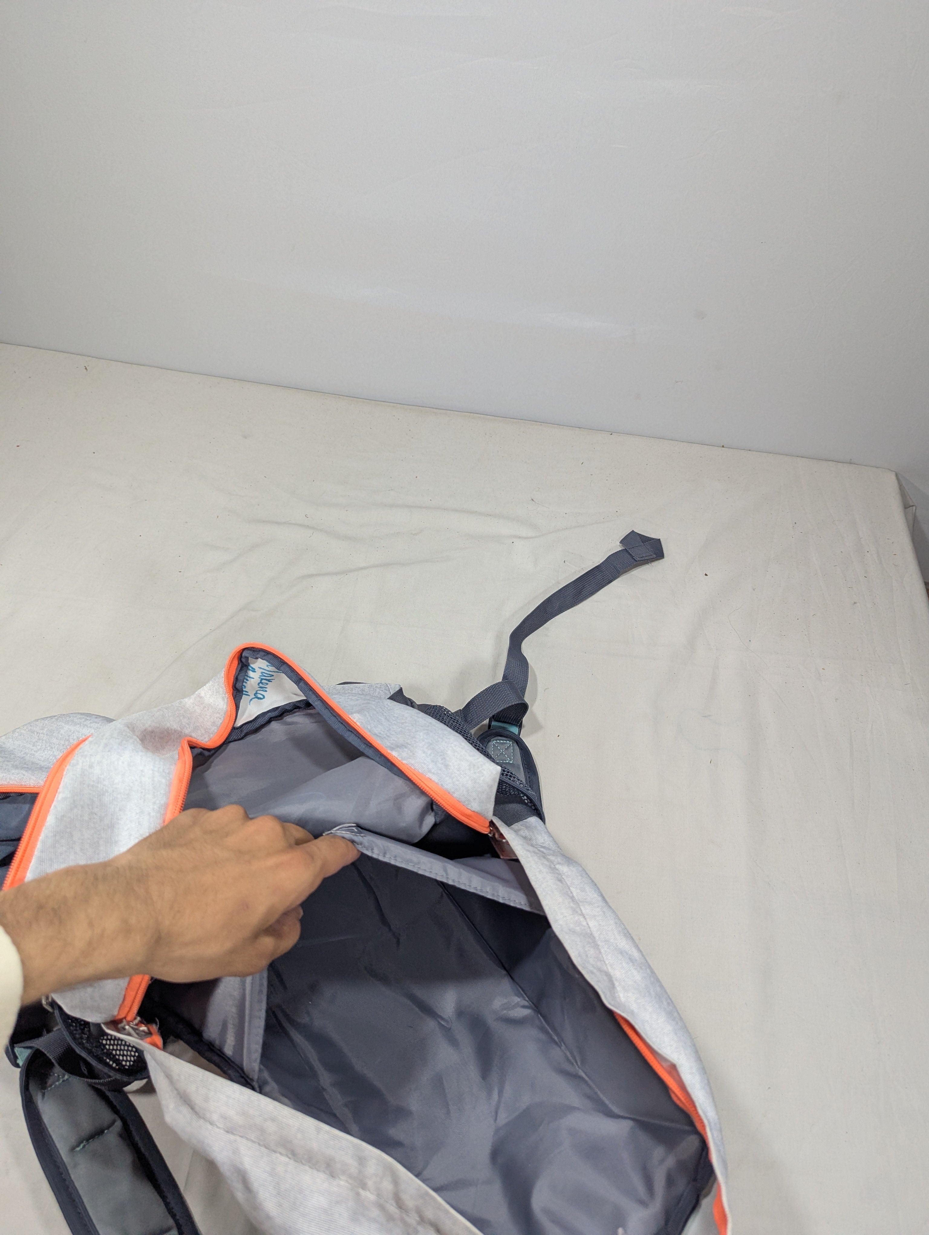 Authentic adidas backpack for Large no of books Ab3