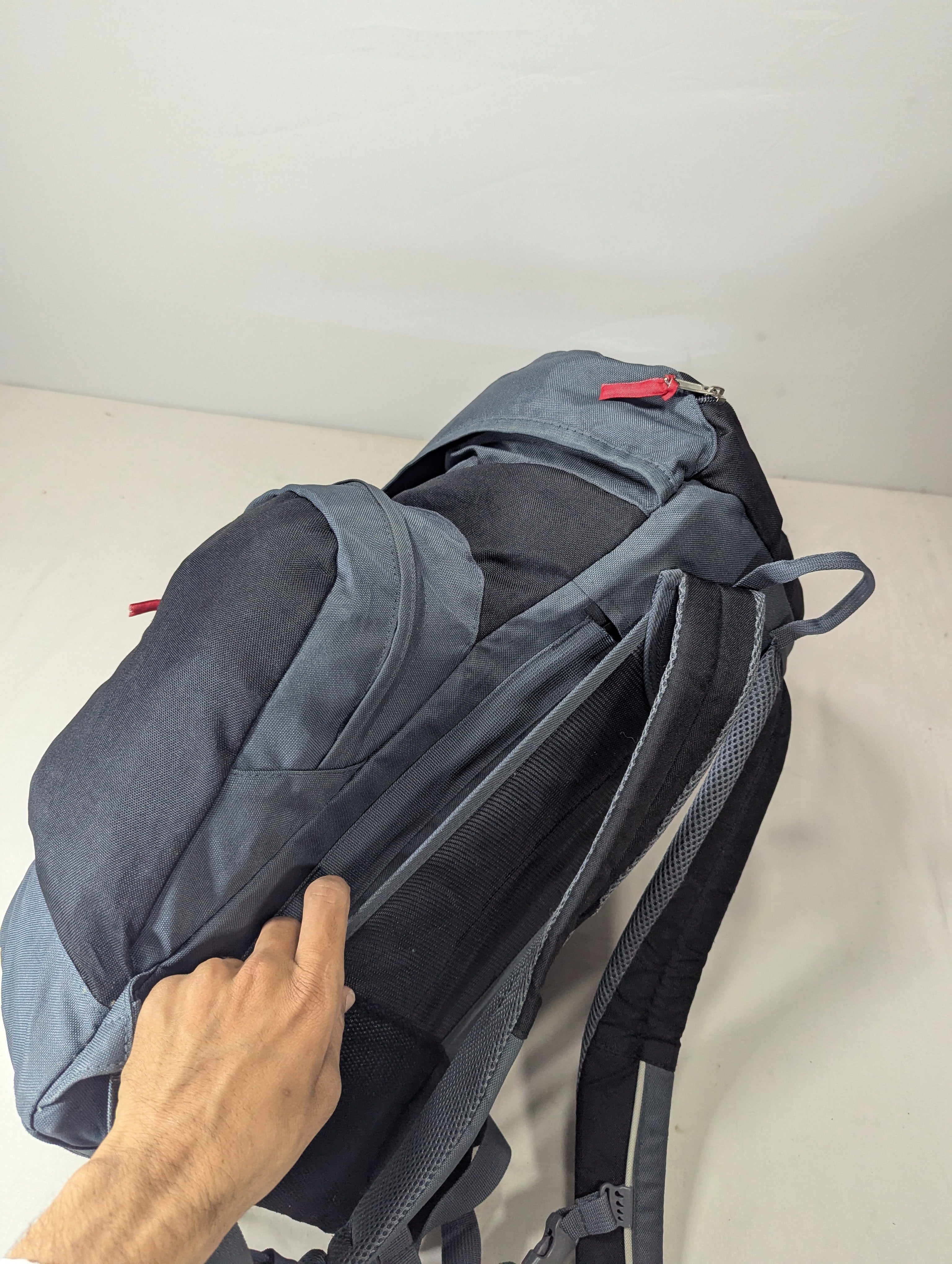Hiking/Tourist 50L backpack  Ab3