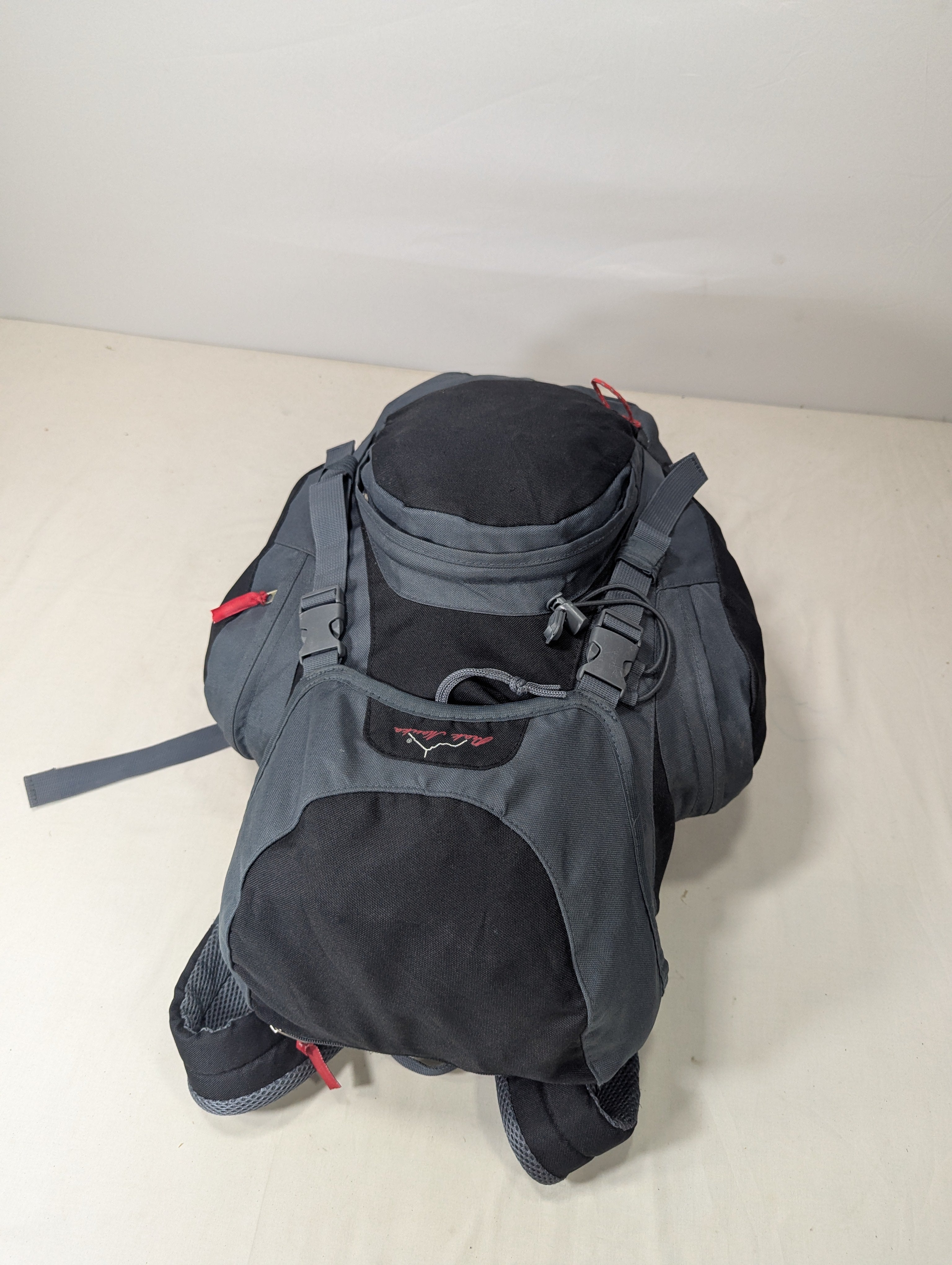 Hiking/Tourist 50L backpack  Ab3