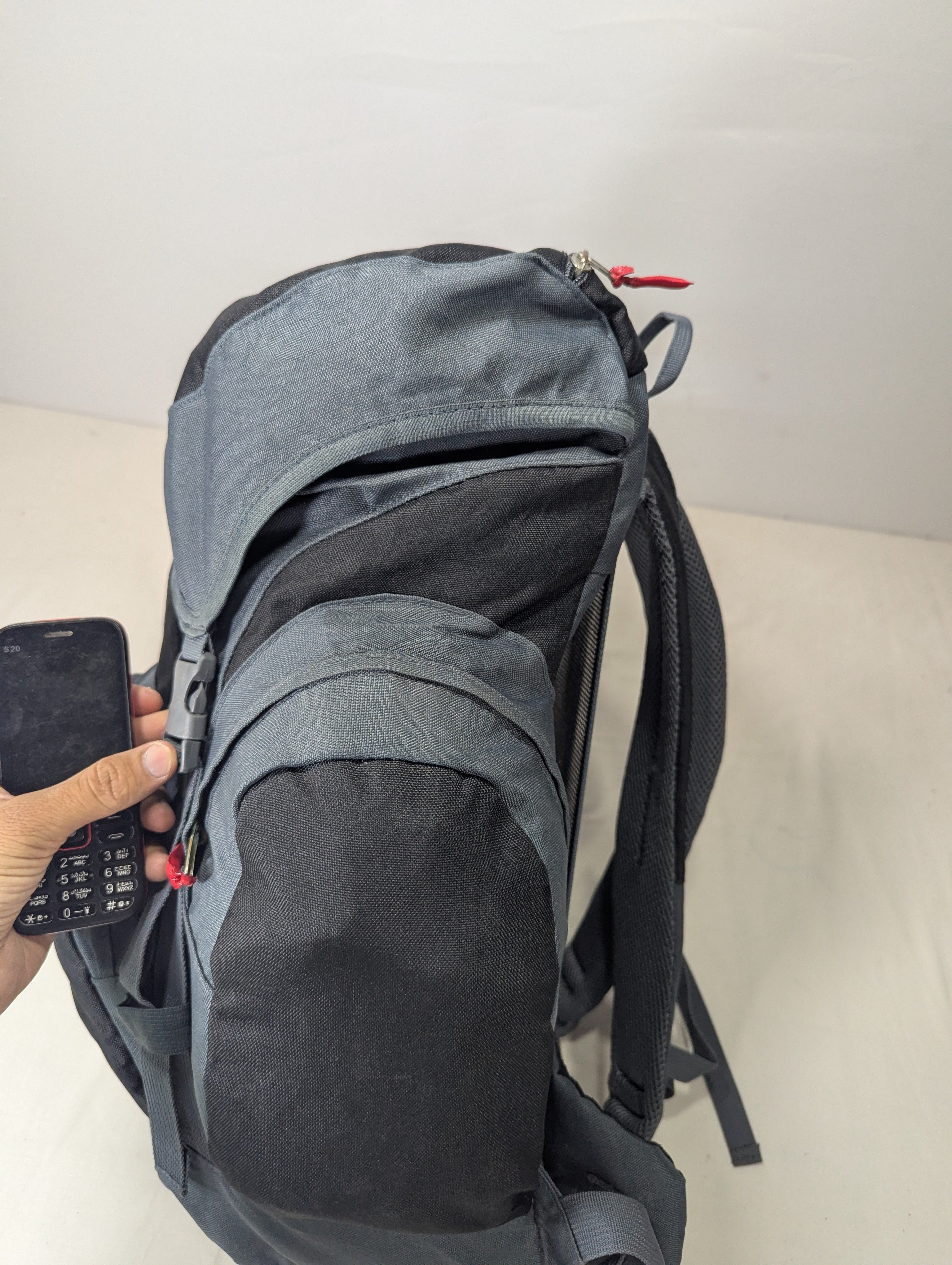 Hiking/Tourist 50L backpack  Ab3