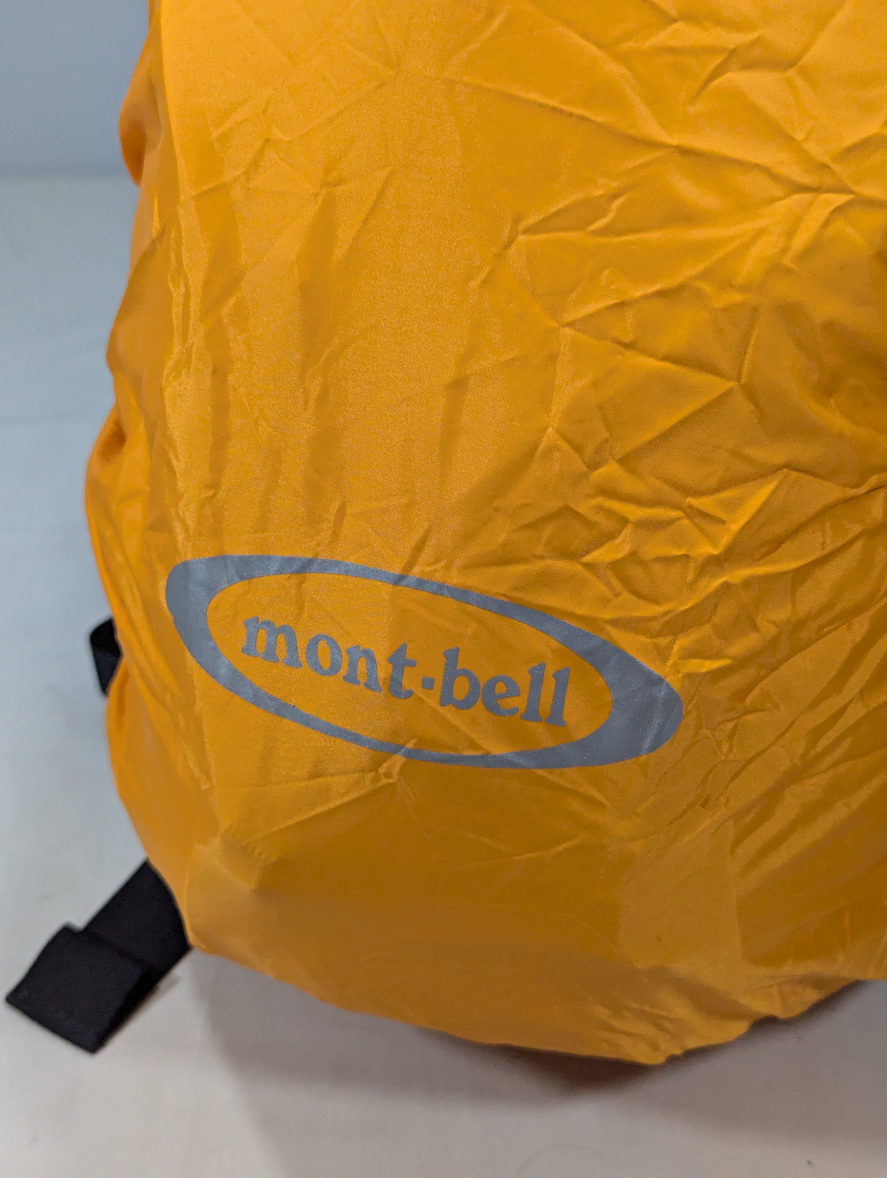 Mini hiking backpack with rain cover U25
