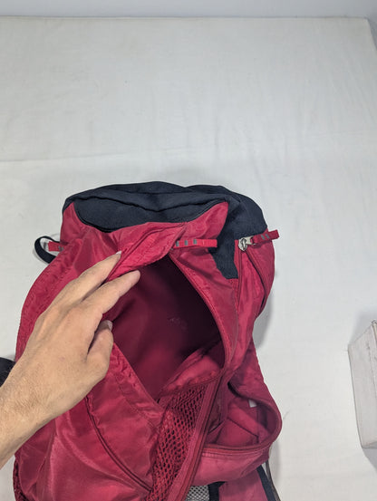 Preloved hiking backpack U25