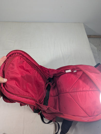 Preloved hiking backpack U25