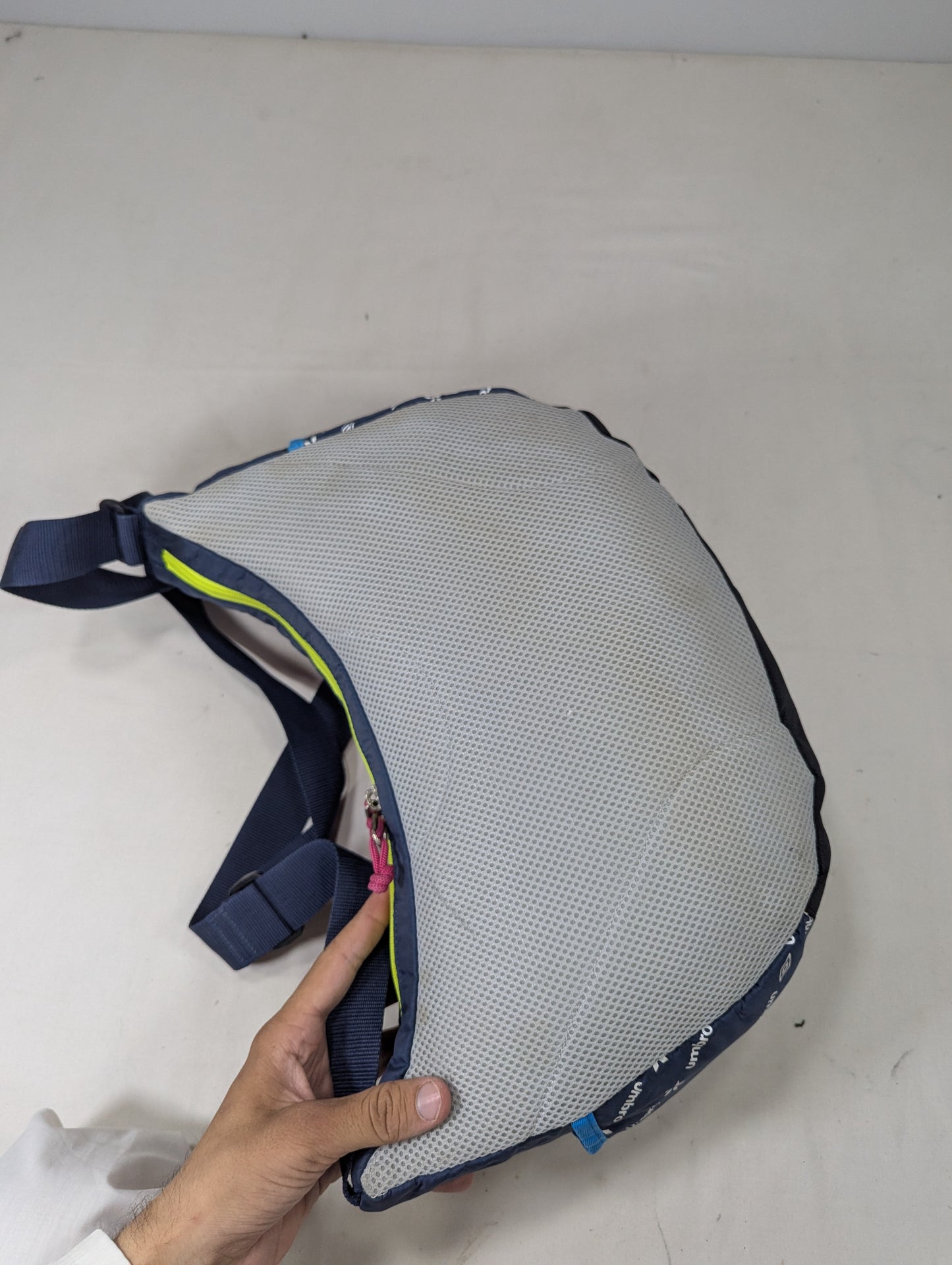 UMBRO cross body bag, shoulder bag  U2