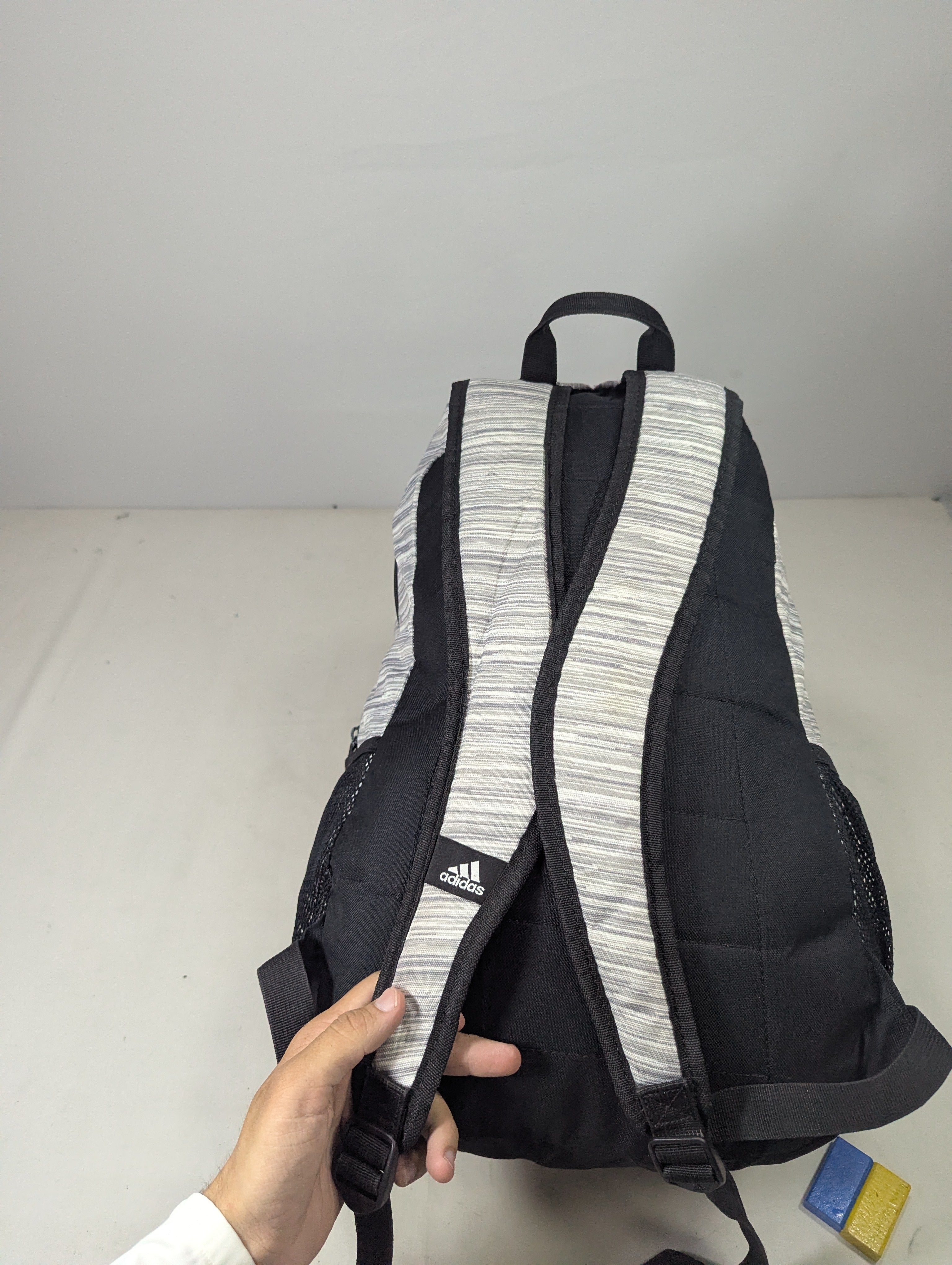 Adidas backpack U25