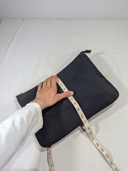 Imported lot black color sleeve U15
