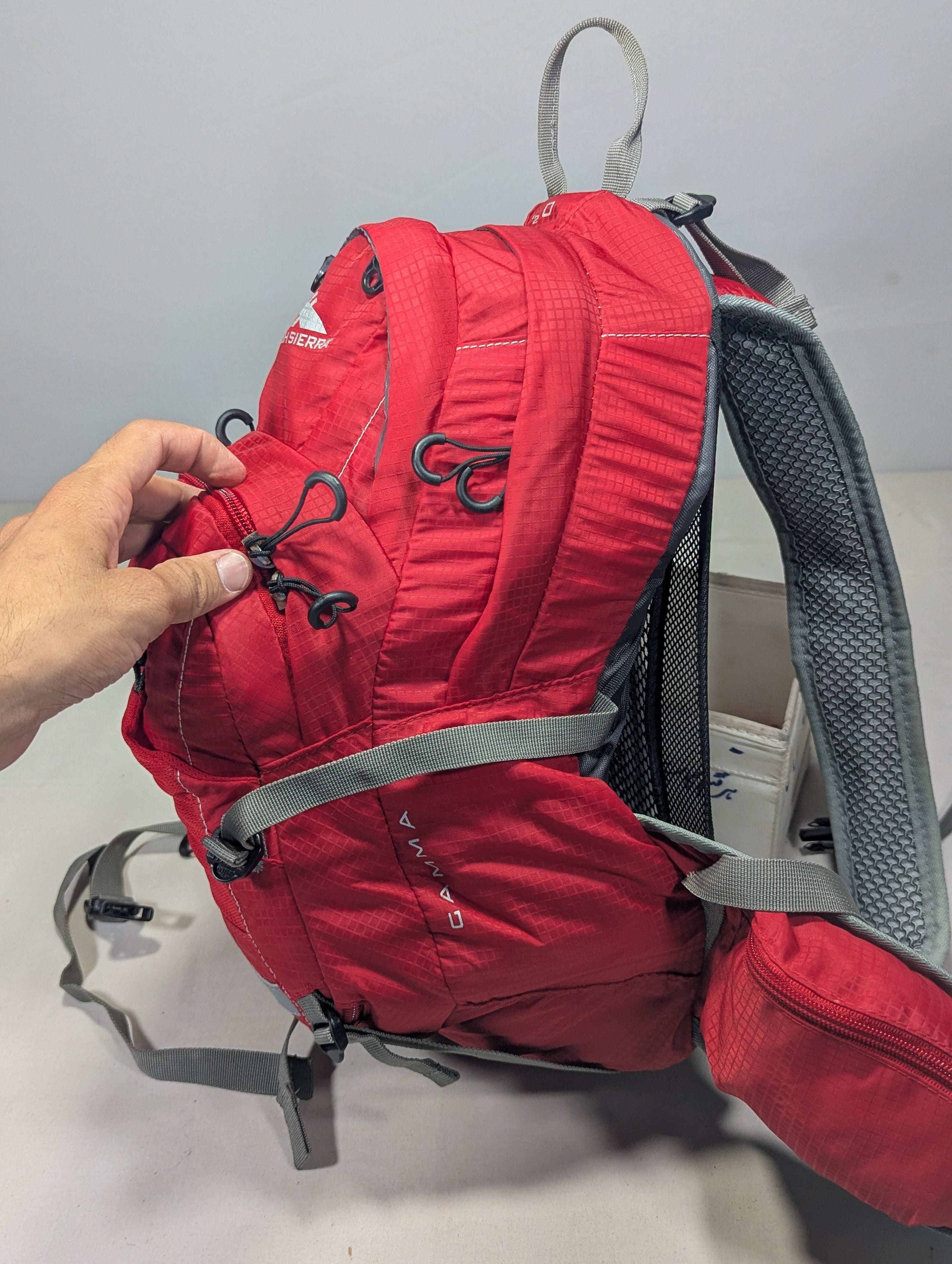 High Sierra the most strongest mini hiking tourist backpack  U3