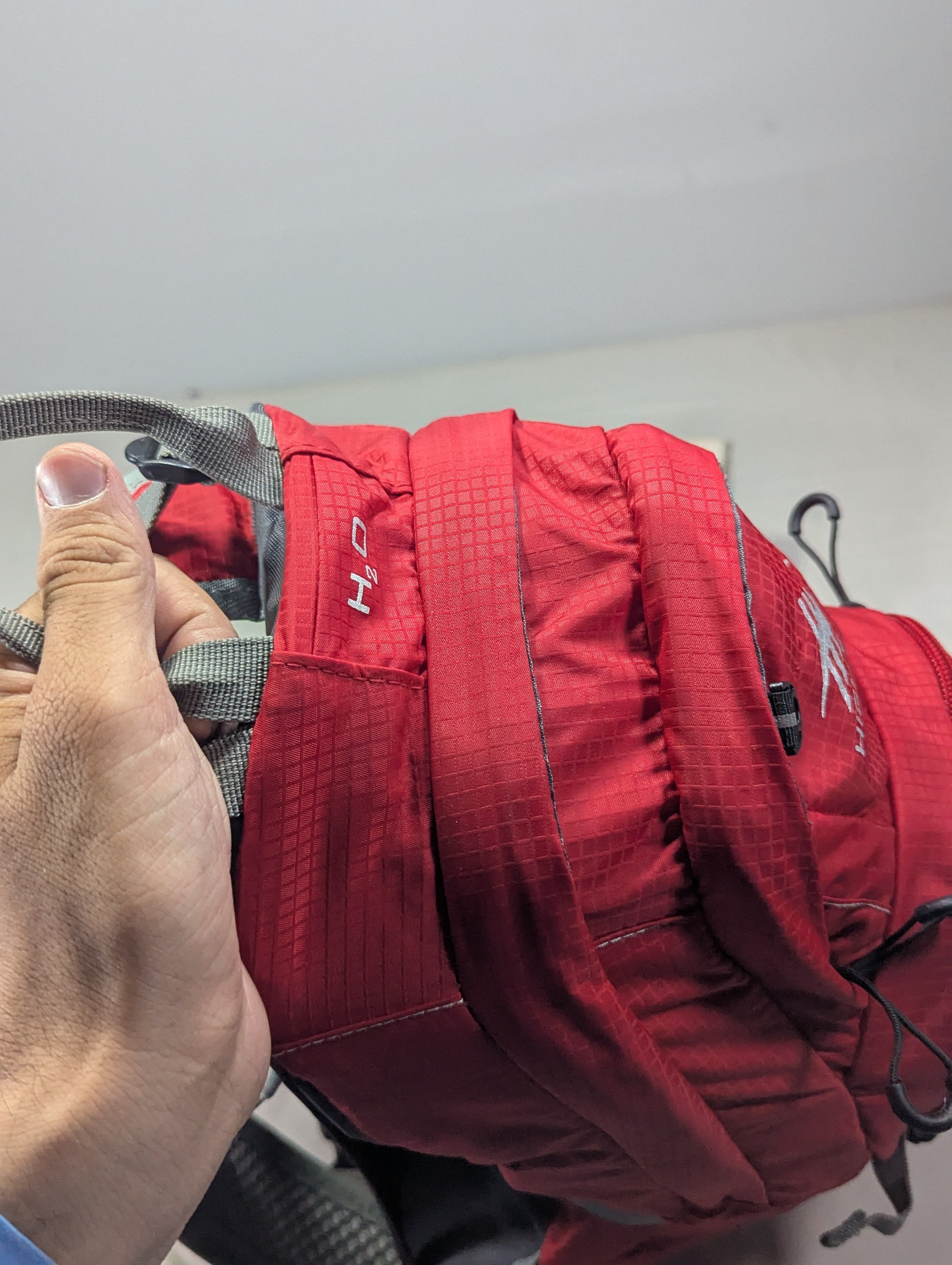 High Sierra the most strongest mini hiking tourist backpack  U3