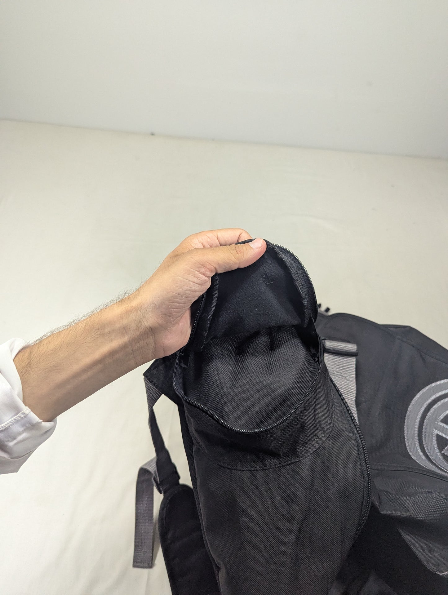 Japan stock skateboard holder backpack U3