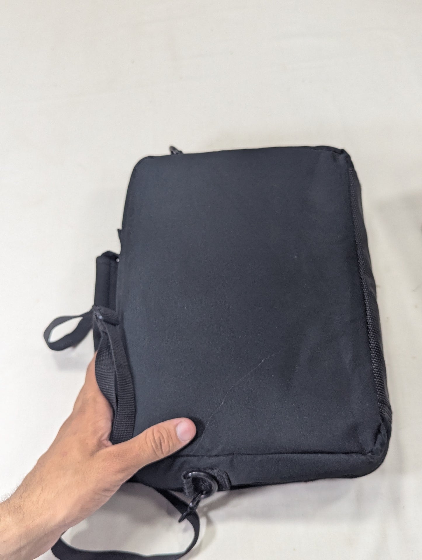 Targus sleeve, bag U2