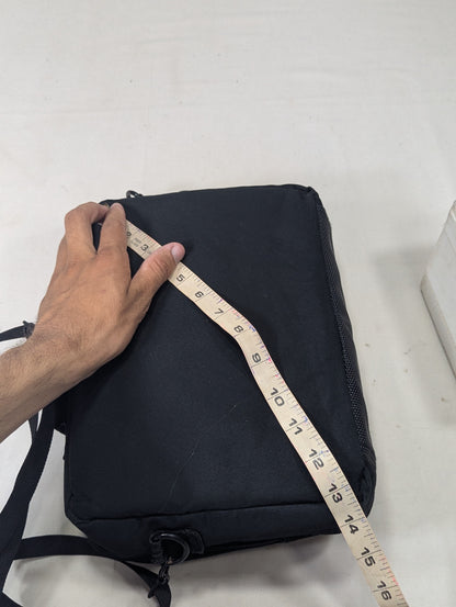 Targus sleeve, bag U2