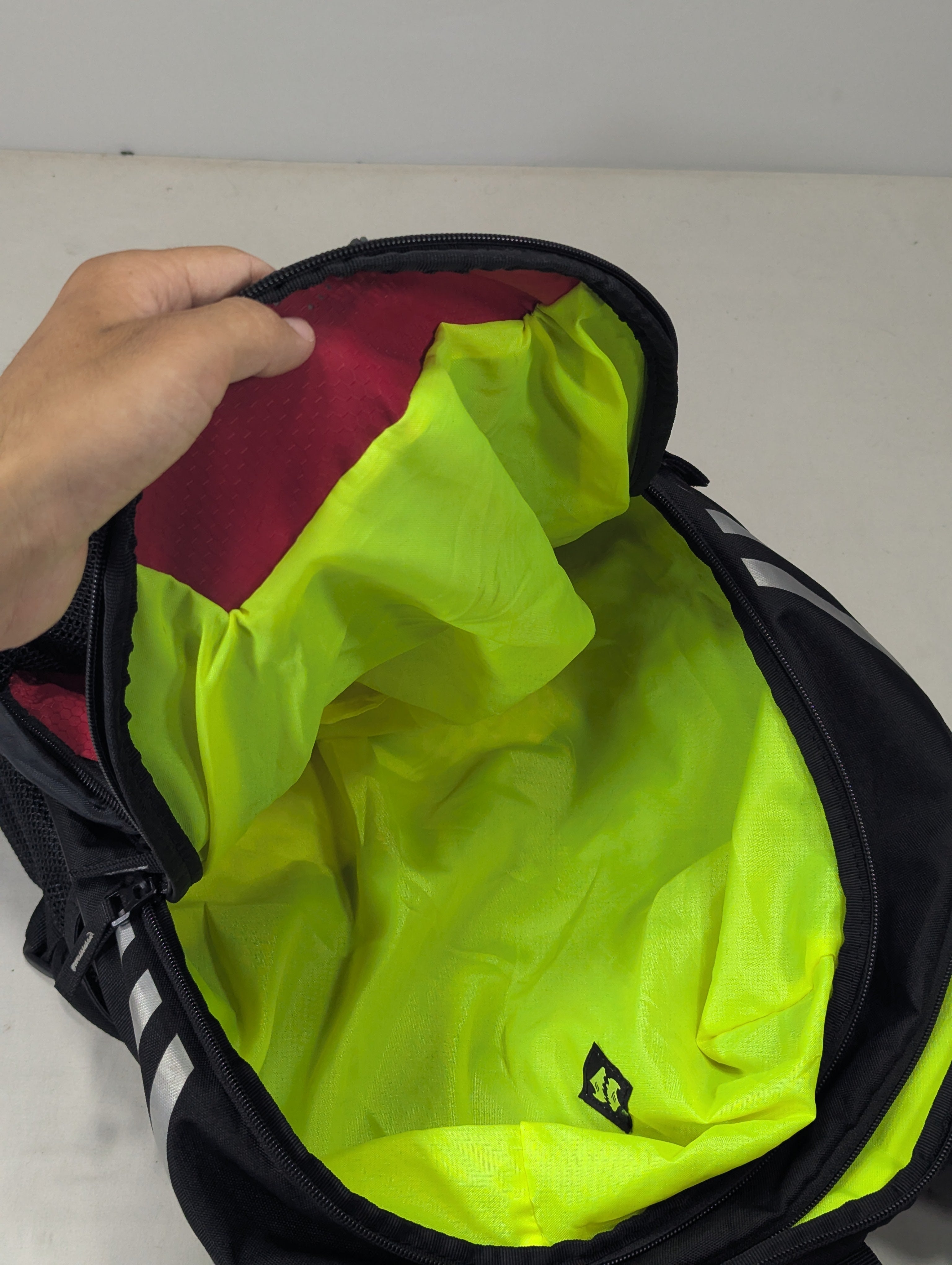 Color red Adidas backpack Ab3