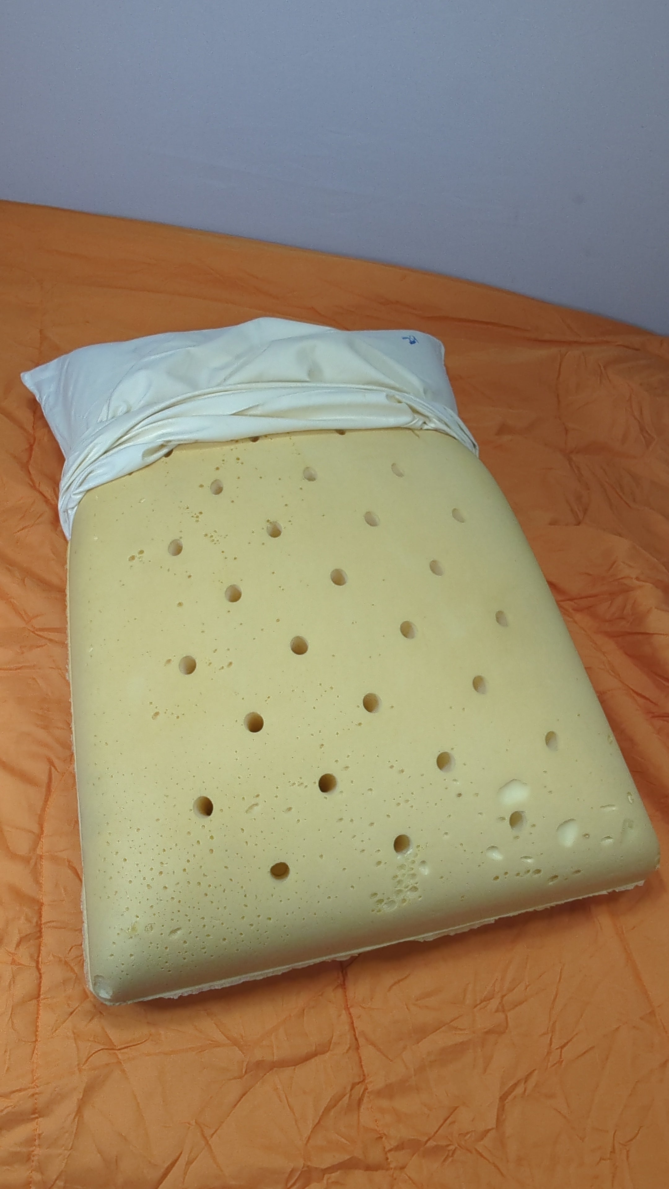 Advanced Memory Foam Cervical Alignment Pillow p29