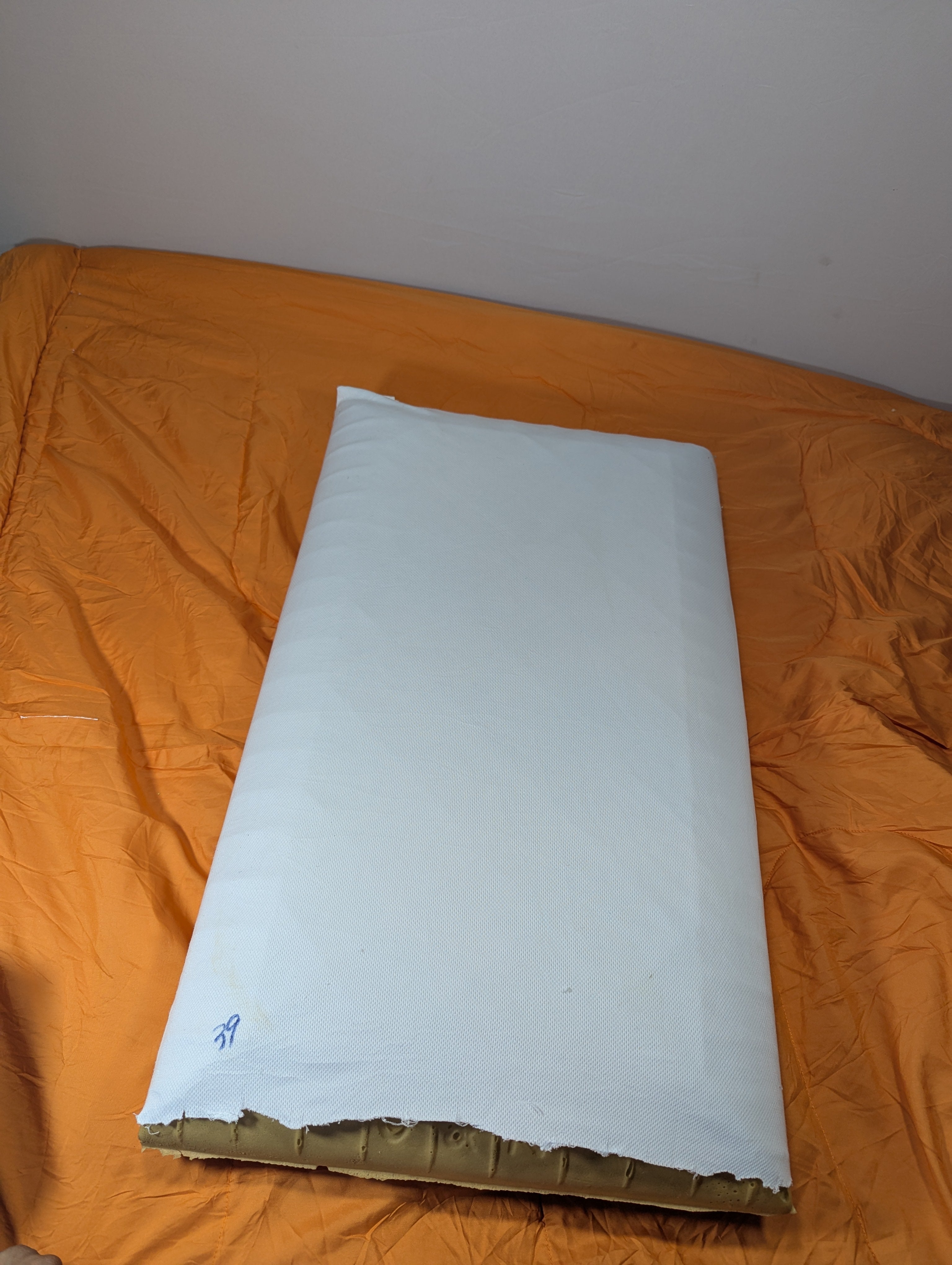 Doctor-Recommended Orthopedic Pillow for Side Sleepers p39