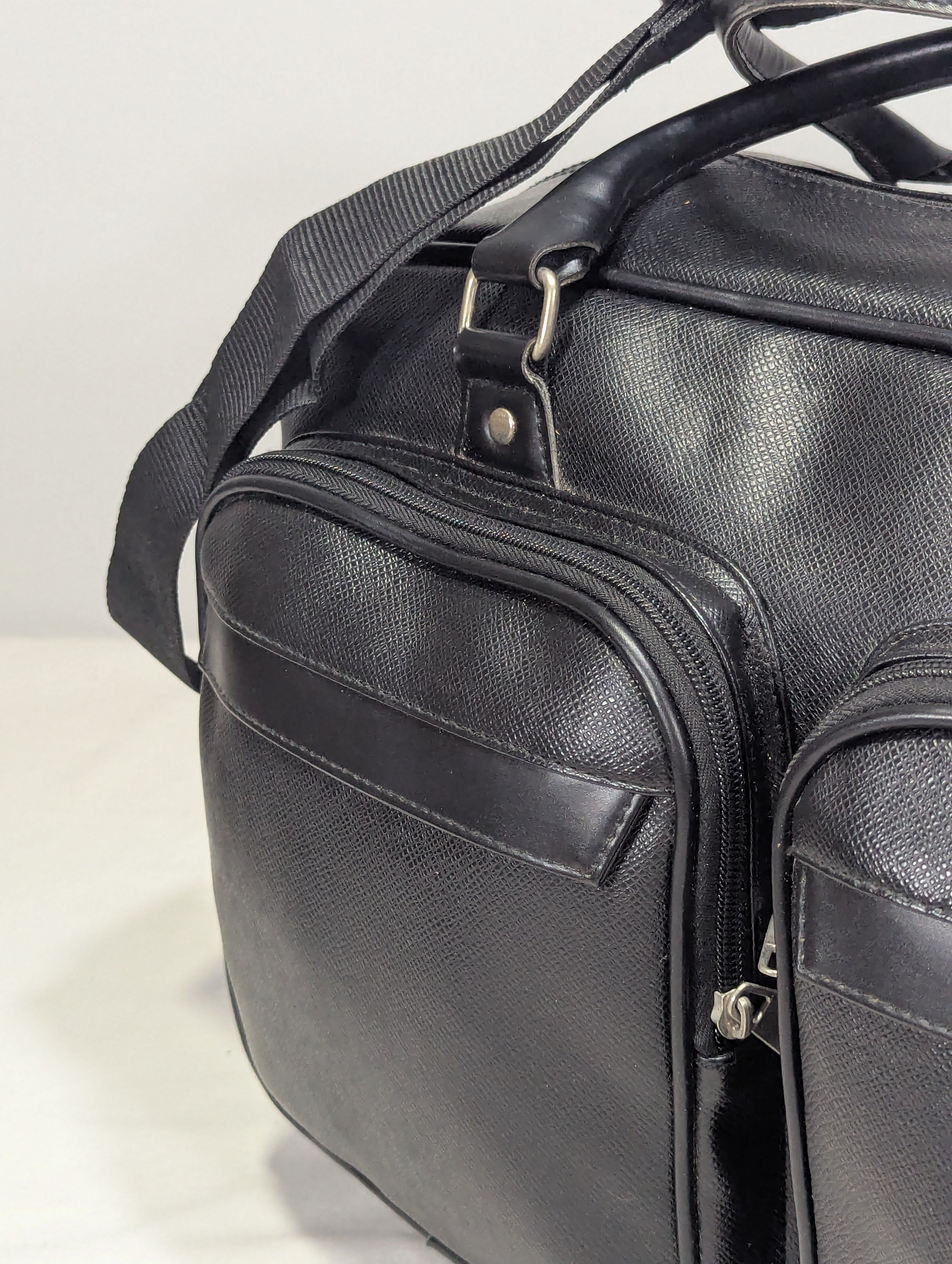 Pu leather, Genuine and Compact Korean Duffle Bag – Easy Storage & Travel Ab3
