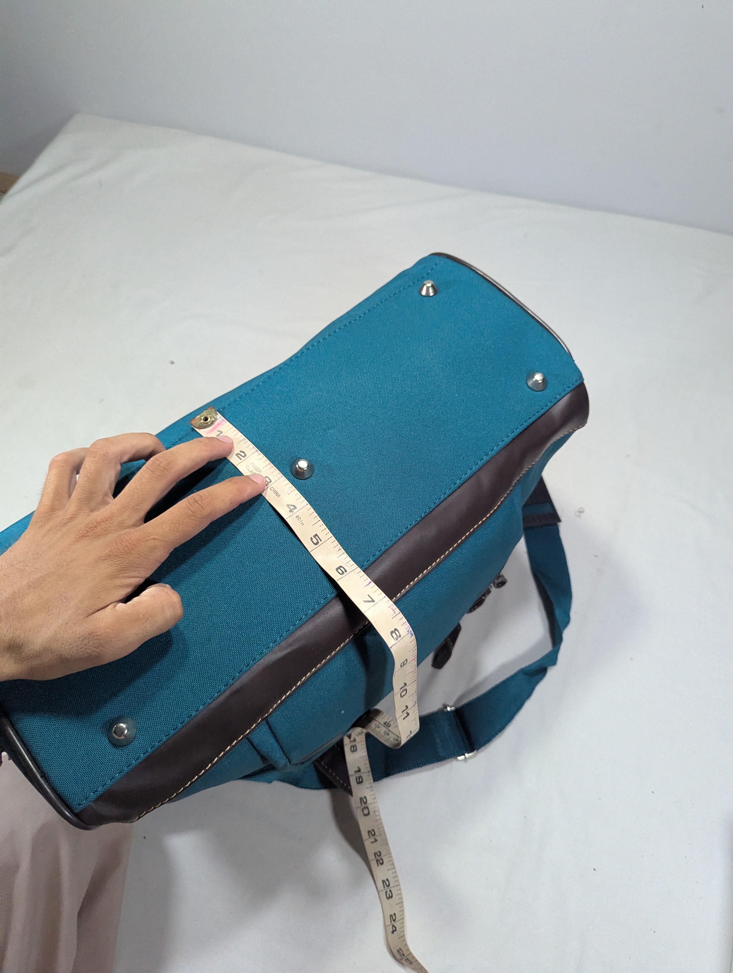 Stylish PU Leather Trimmed Duffel Bag, Korean Duffle Bag – Easy Storage & Travel Ab3