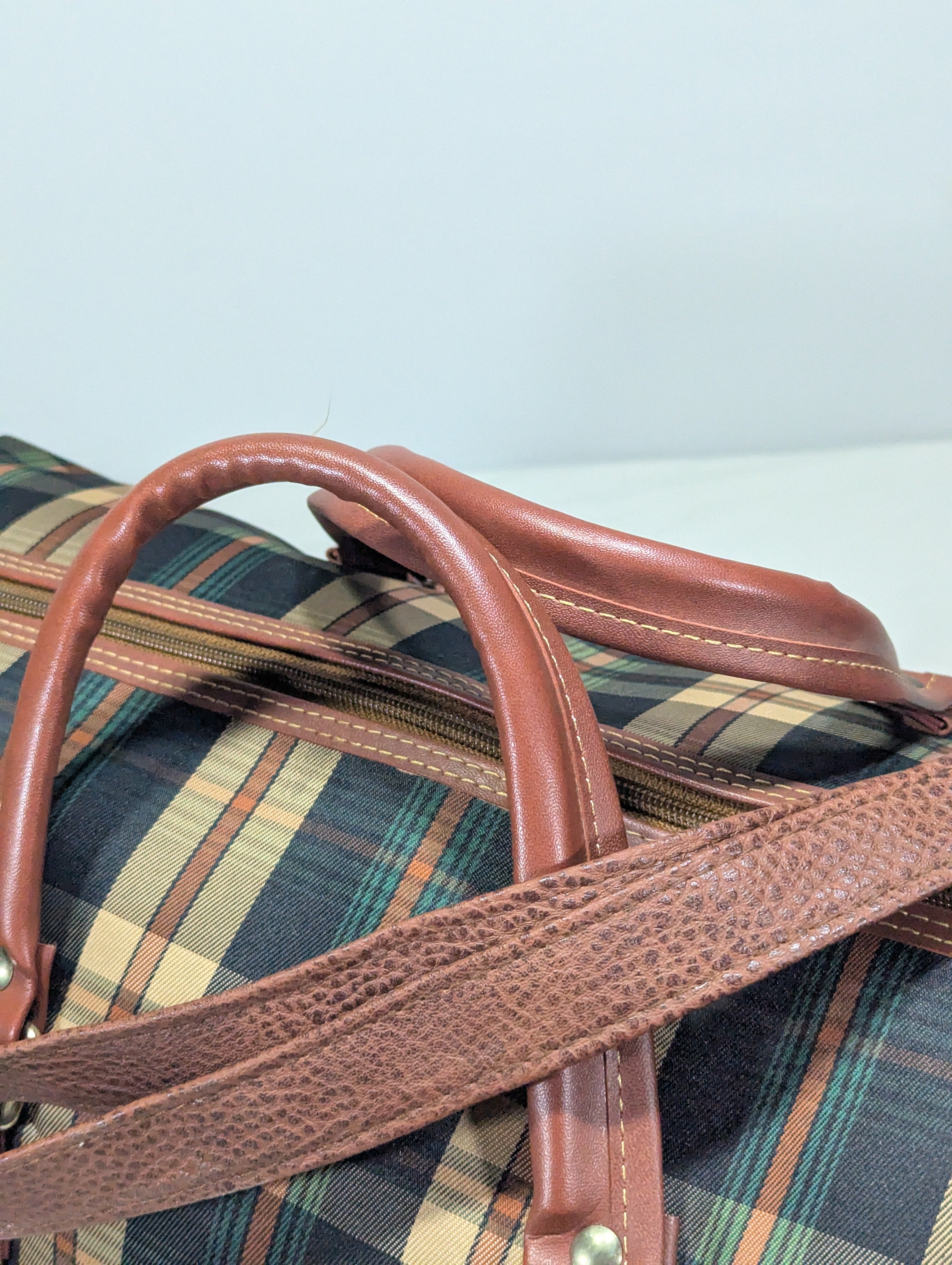 Stylish Korean Duffle – All-Purpose Carry Bag Ab3
