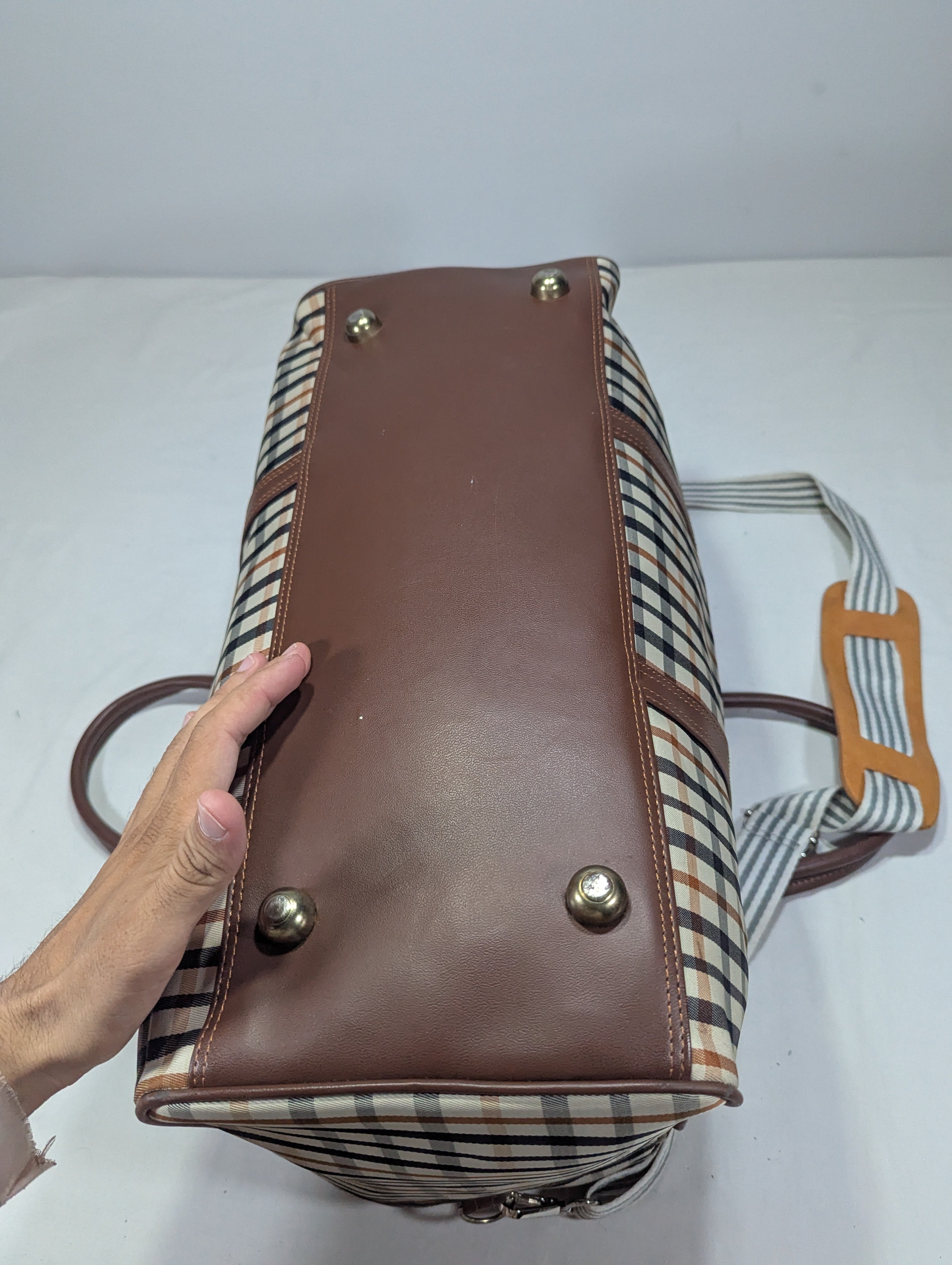 Korean Multipurpose Duffle – Chic and Practical Ab3