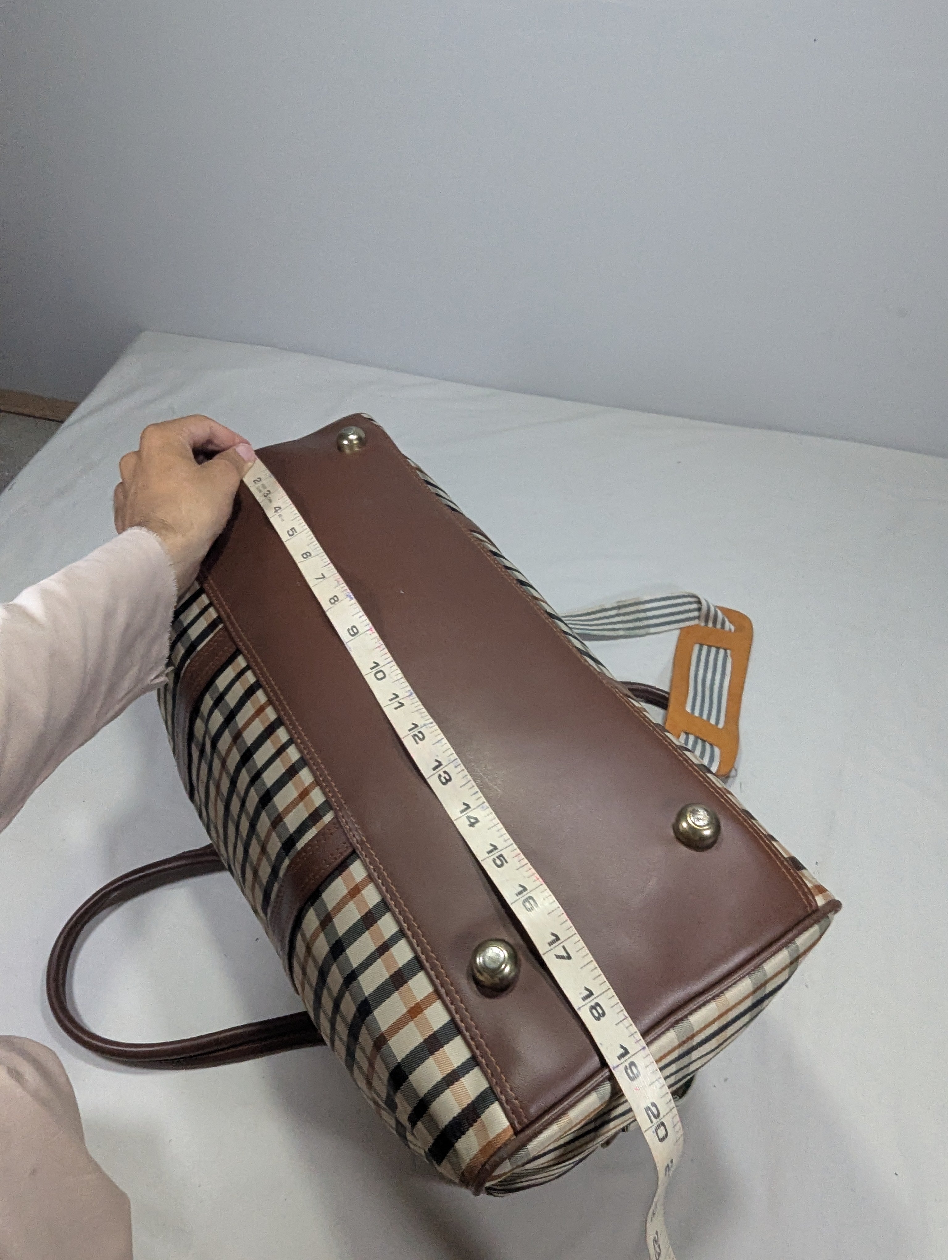 Korean Multipurpose Duffle – Chic and Practical Ab3