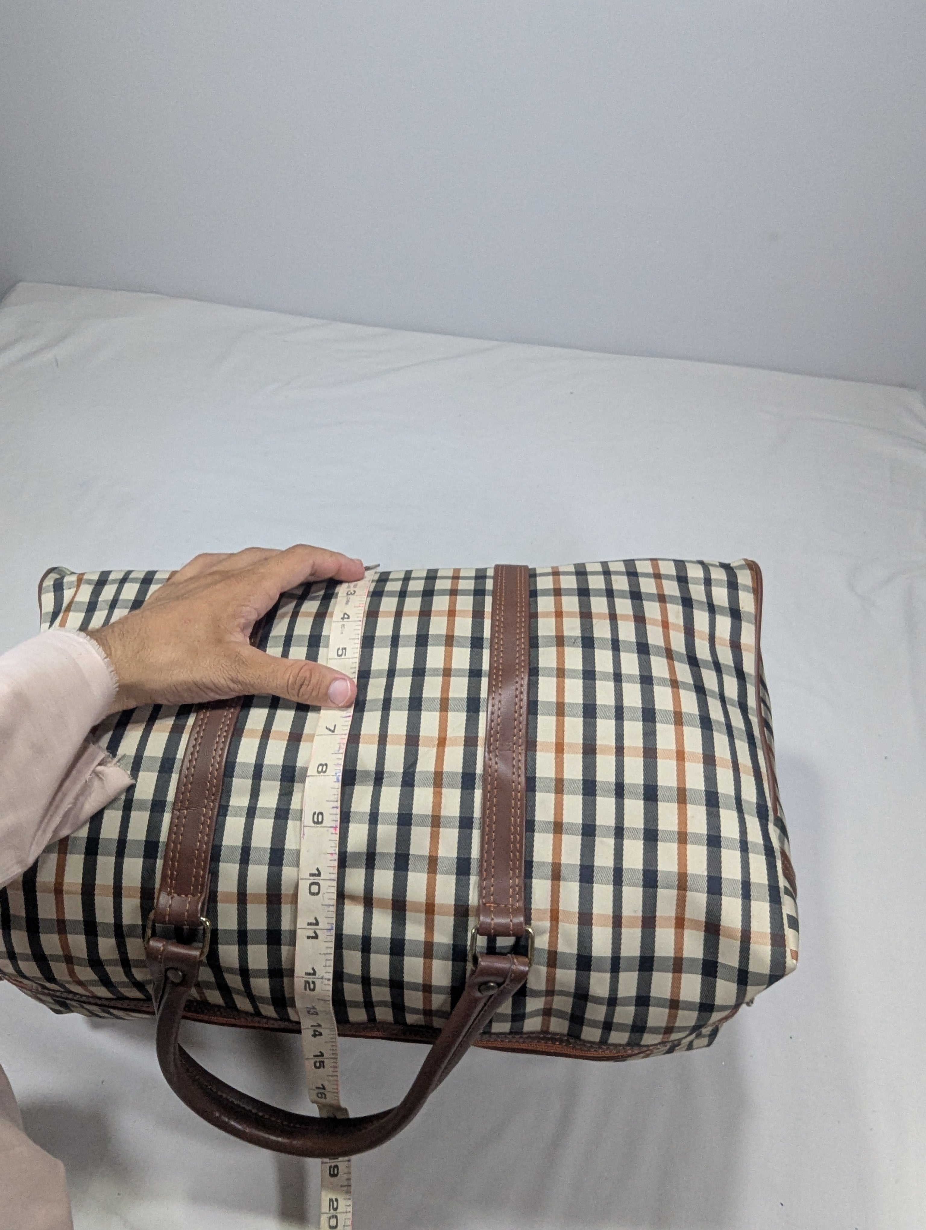 Korean Multipurpose Duffle – Chic and Practical Ab3
