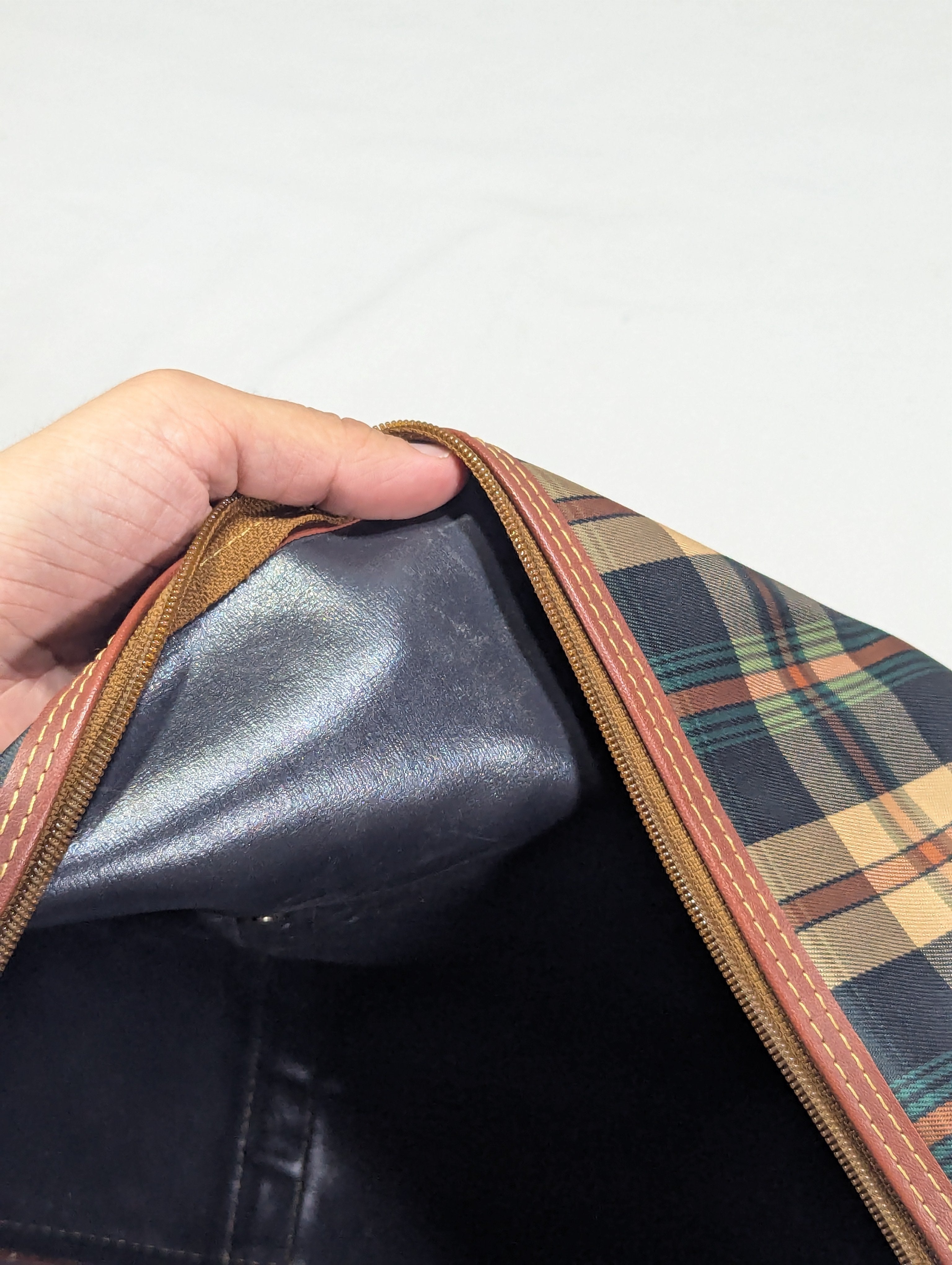Stylish Korean Duffle – All-Purpose Carry Bag Ab3