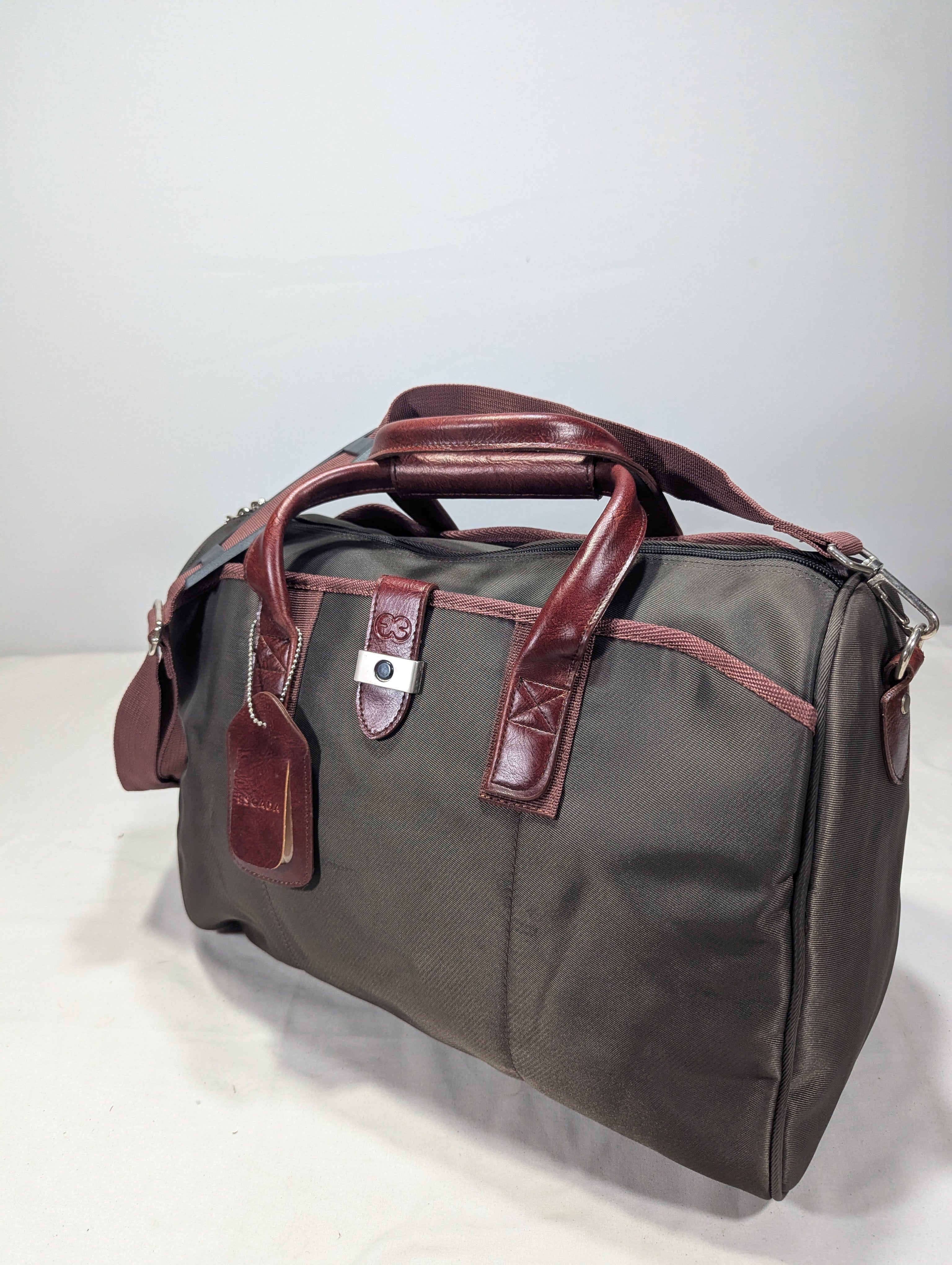 Lightweight Korean Duffle – Daily Use & Travel Ab3