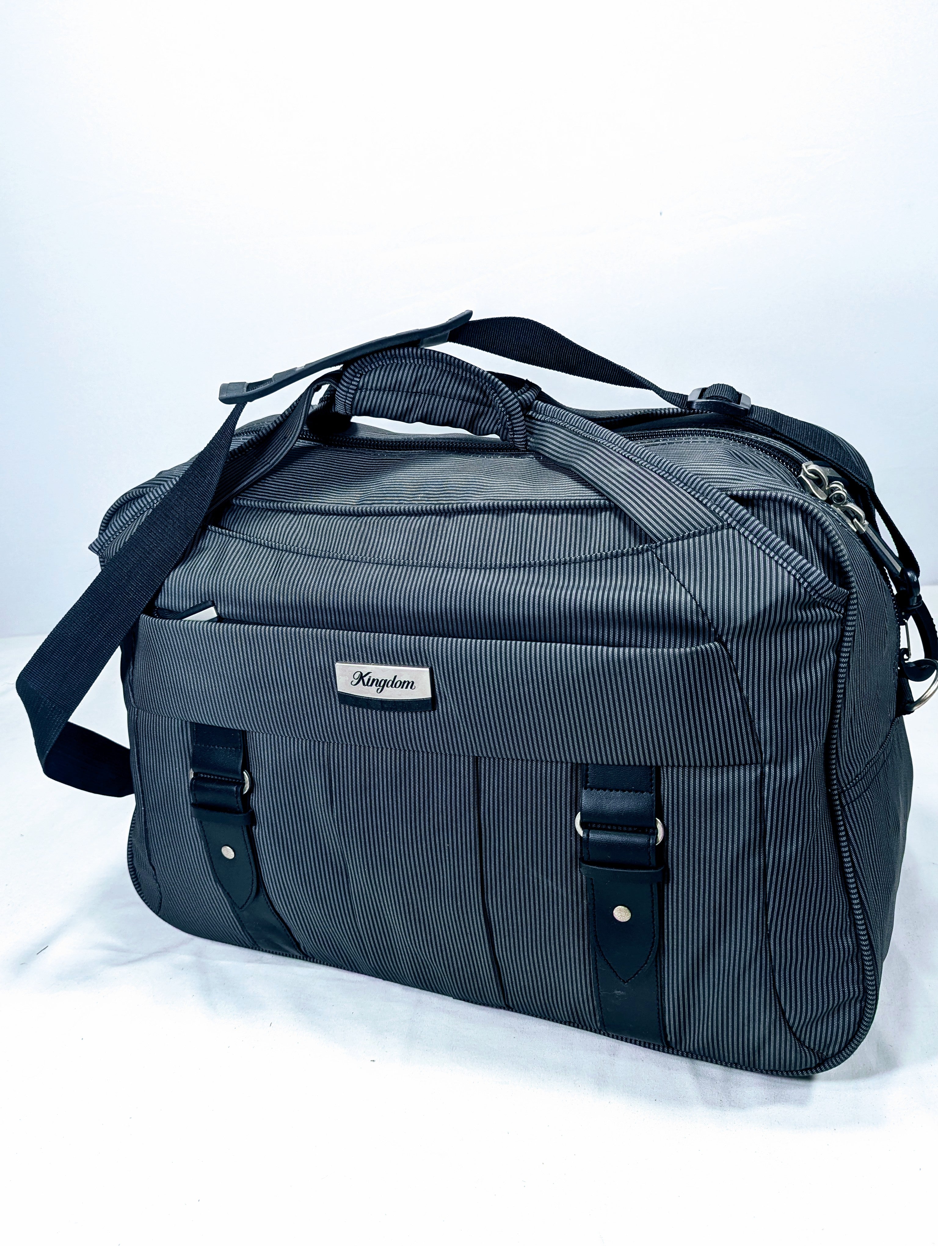 Korean Aesthetic Duffle – Ideal for Weekend Getaways Ab3