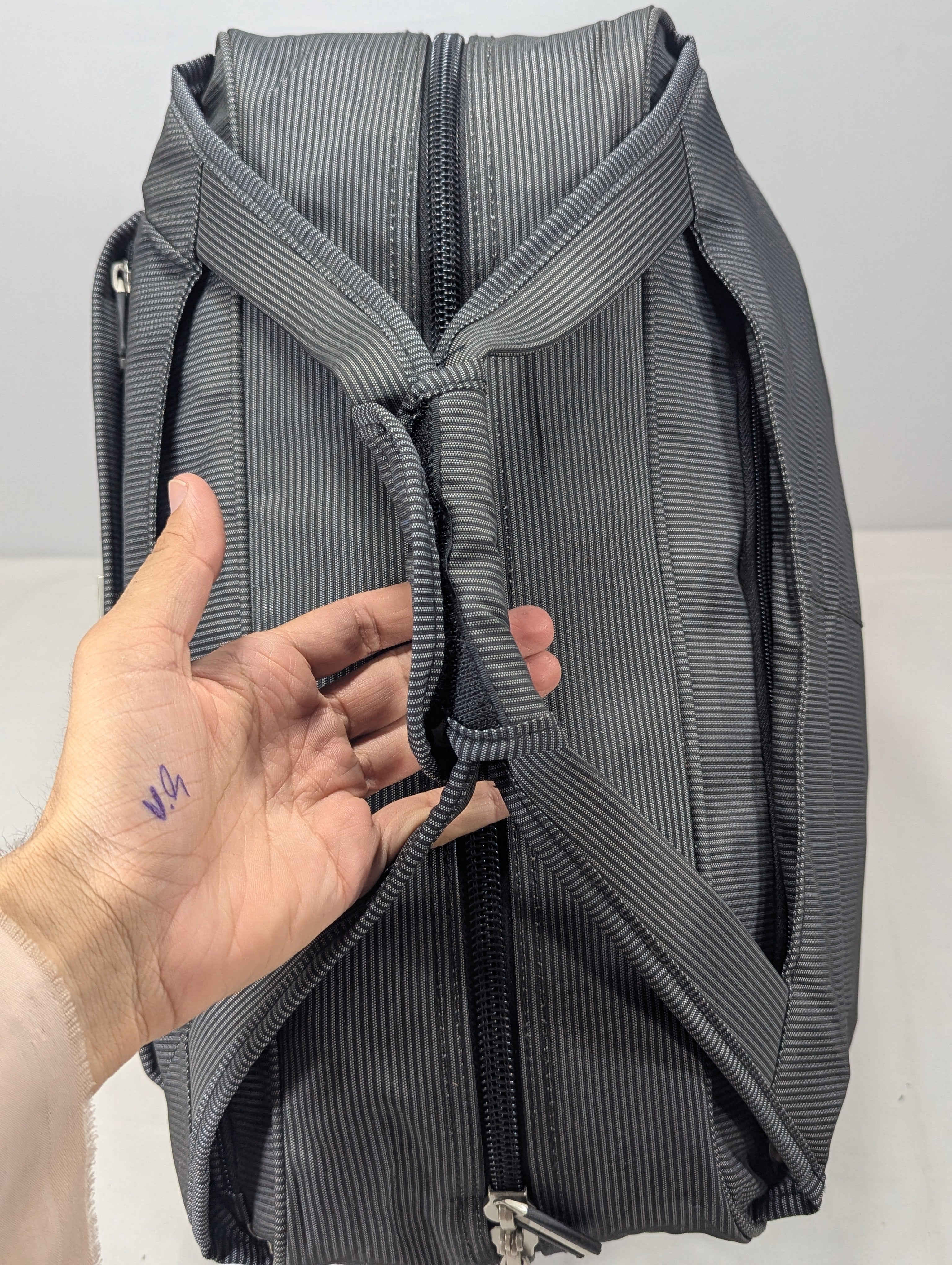 Korean Aesthetic Duffle – Ideal for Weekend Getaways Ab3