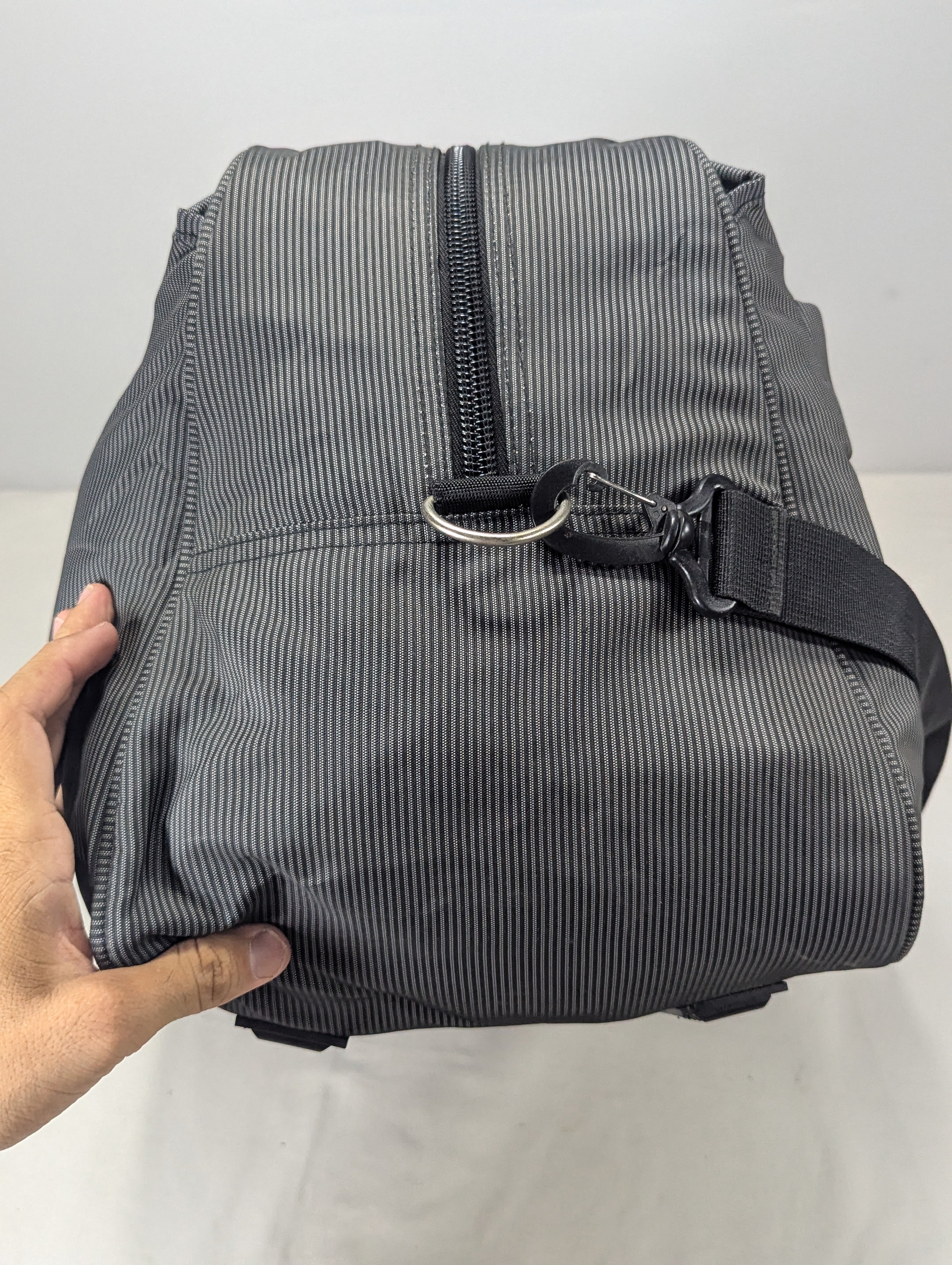 Korean Aesthetic Duffle – Ideal for Weekend Getaways Ab3