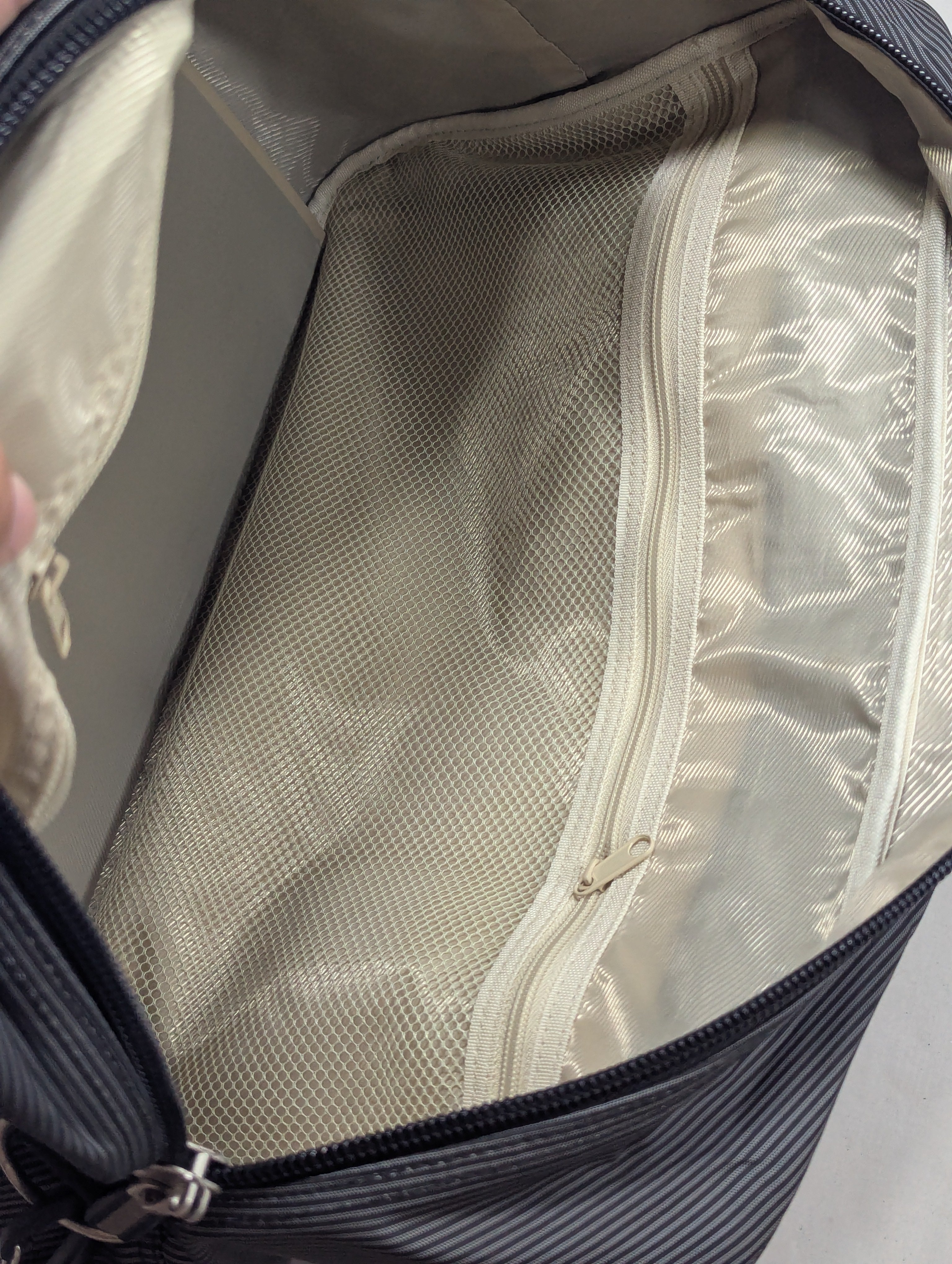 Korean Aesthetic Duffle – Ideal for Weekend Getaways Ab3